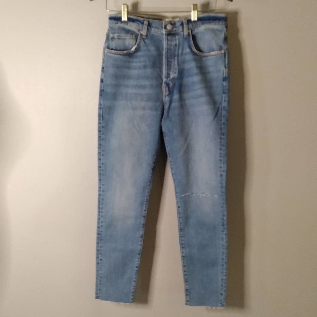 Free People We The Free Denim Jeans Raw Frayed Hem Distressed Size 29 Size 29" - 1 Thumbnail