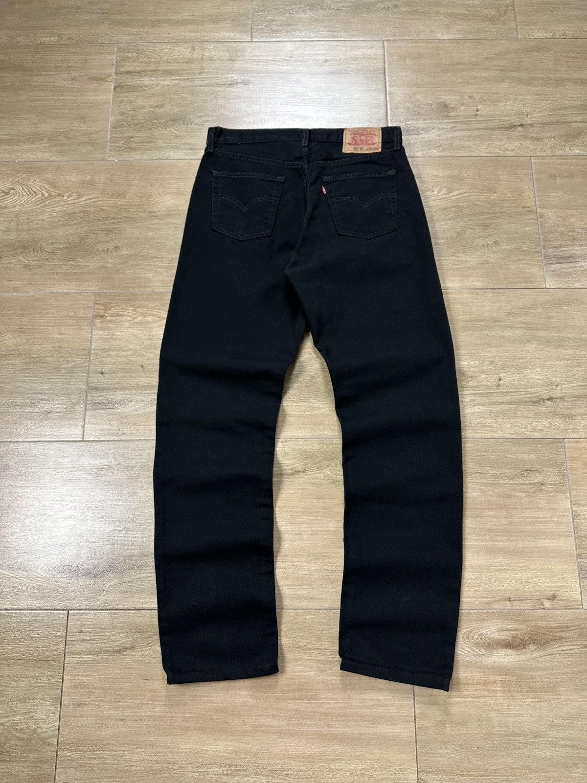 Levi's × Vintage Vintage 90’s Levi's 521 Black Denim Jeans Size US 34 / EU 50 - 1 Thumbnail