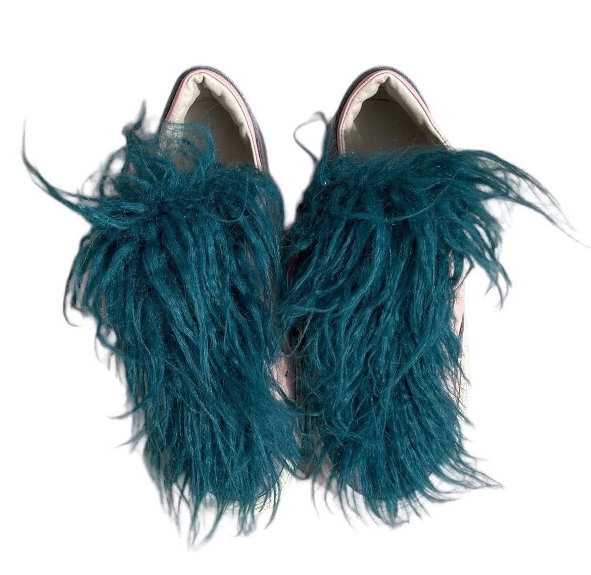 Maison Margiela Maison Margiela MM6 fur sneaker Size US 7 / IT 37 - 2 Thumbnail