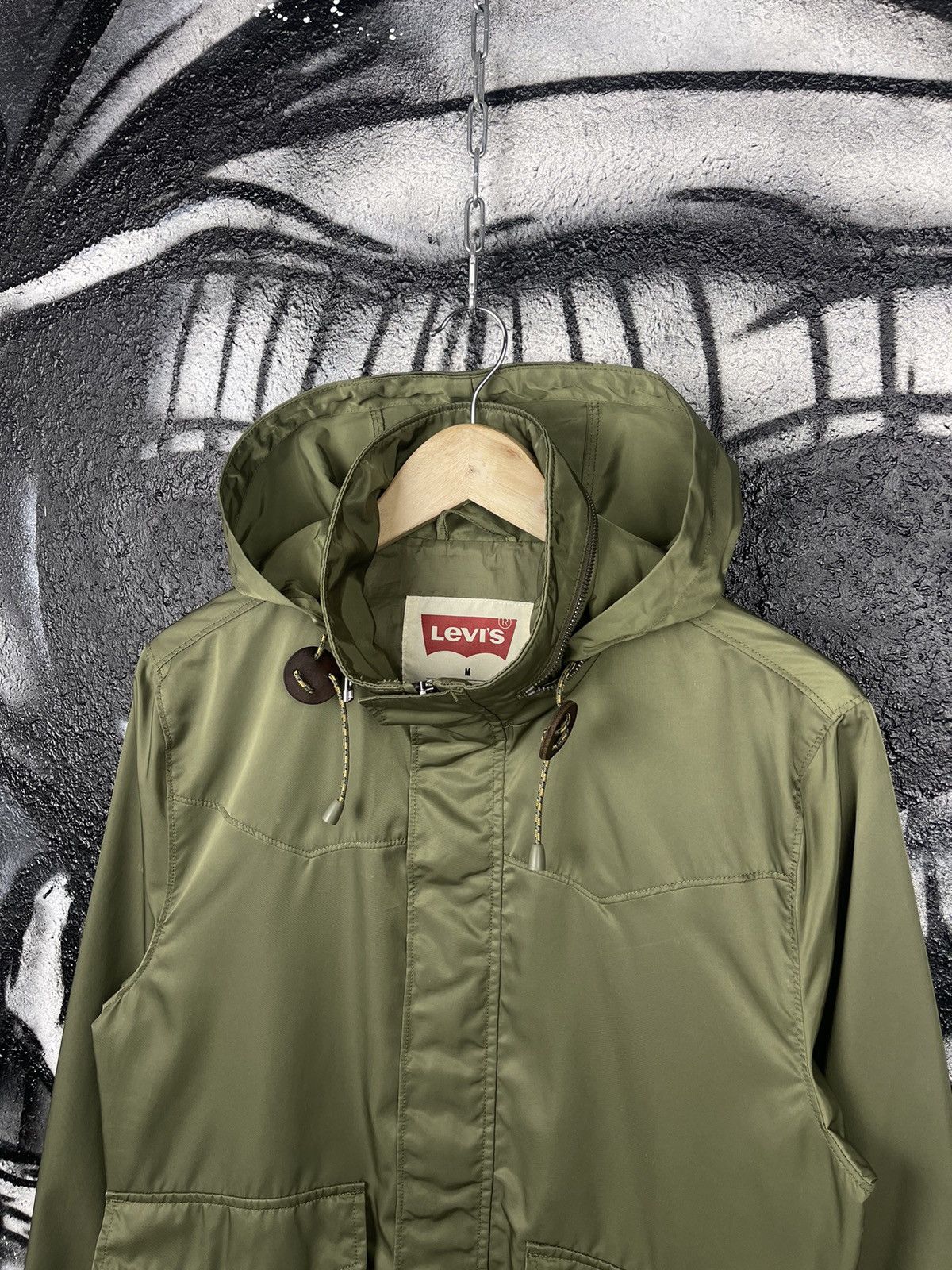 Levi's Levi’s Olive Full Zip Hooded Light Jacket Men’s Size Medium Size US M / EU 48-50 / 2 - 2 Thumbnail
