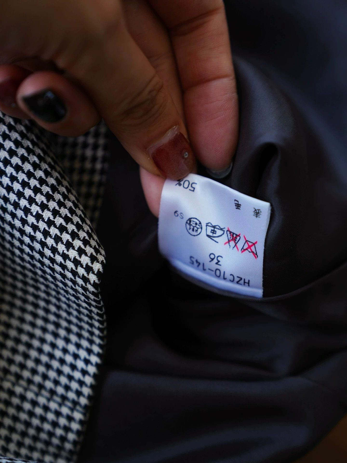 Yves Saint Laurent YSL Vintage Houndstooth Wool-Cotton Suit Skirt 36(S/M) Japan Size XS / US 0-2 / IT 36-38 - 8 Thumbnail