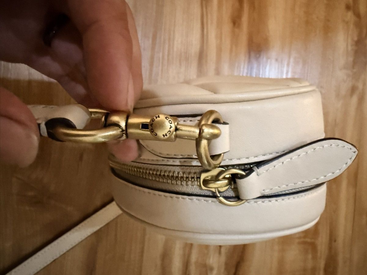 Coach QLTD leather Heart bag Size ONE SIZE - 4 Thumbnail