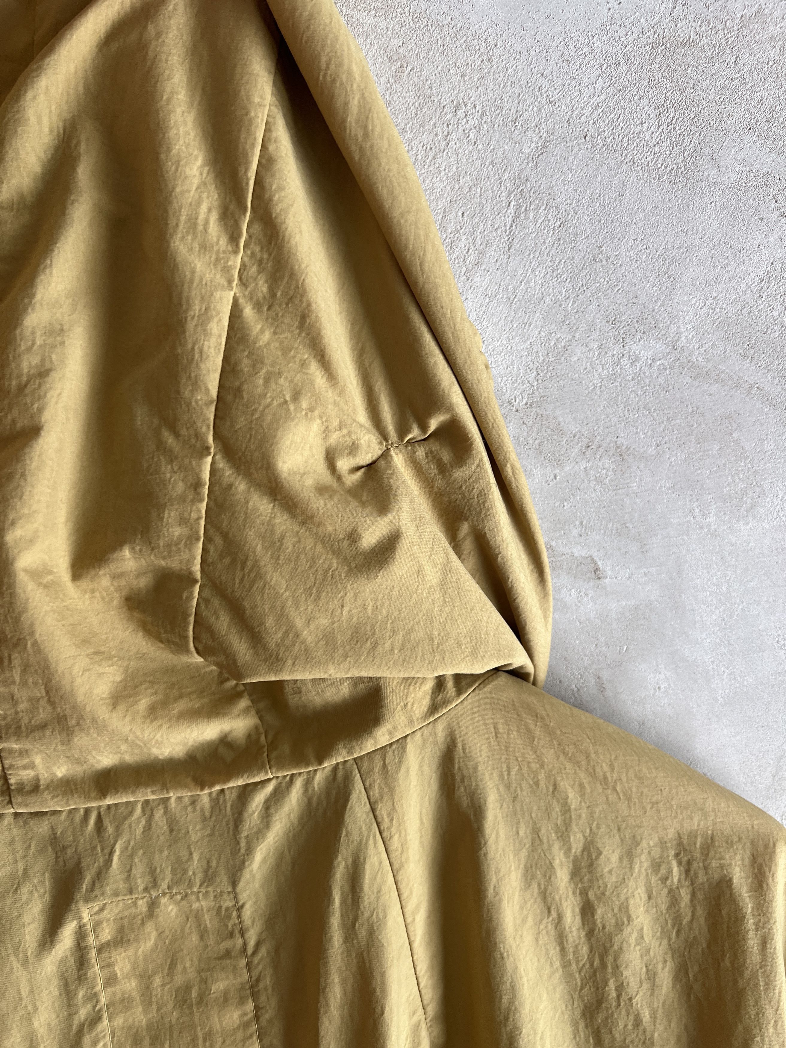 Descente Descente Anorak (by Auralee's Ryota Iwai) in Harvest Gold Size US L / EU 52-54 / 3 - 3 Thumbnail