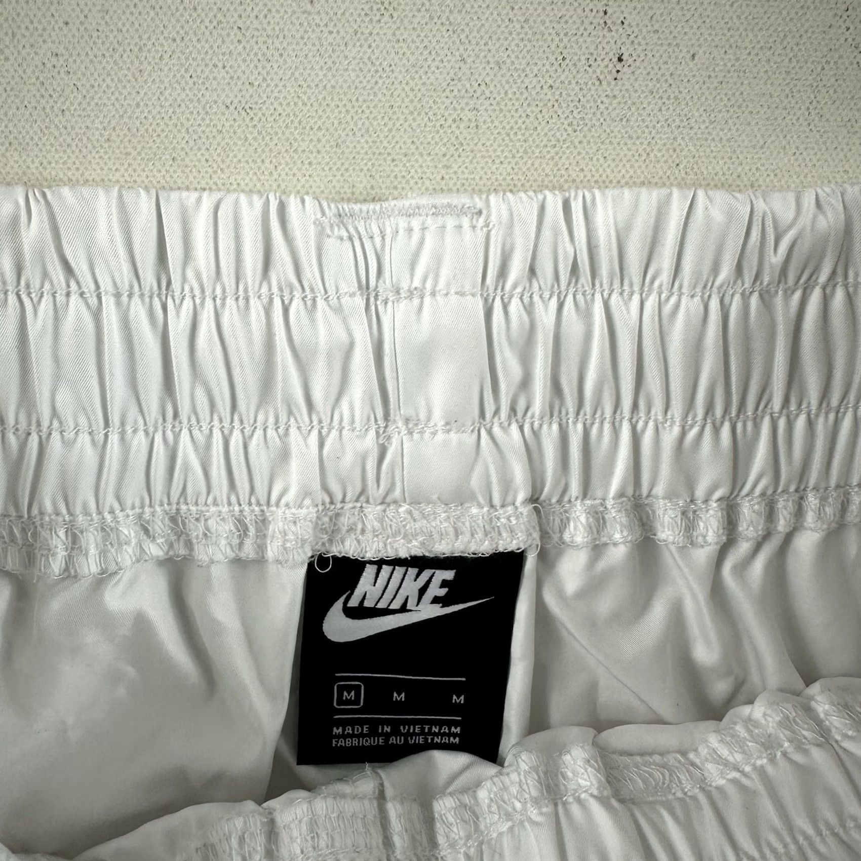 Nike Nike Sportswear Jogger Wind Pants White Women Medium Belted Active DB3866-100 Size 32" / US 10 / IT 46 - 7 Thumbnail