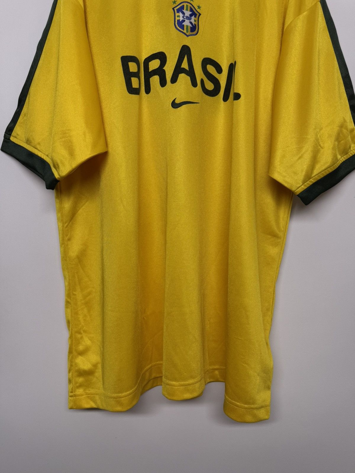 Nike Vintage BRAZIL 2000/2002 HOME FOOTBALL SHIRT SOCCER JERSEY Size US XL / EU 56 / 4 - 9 Thumbnail