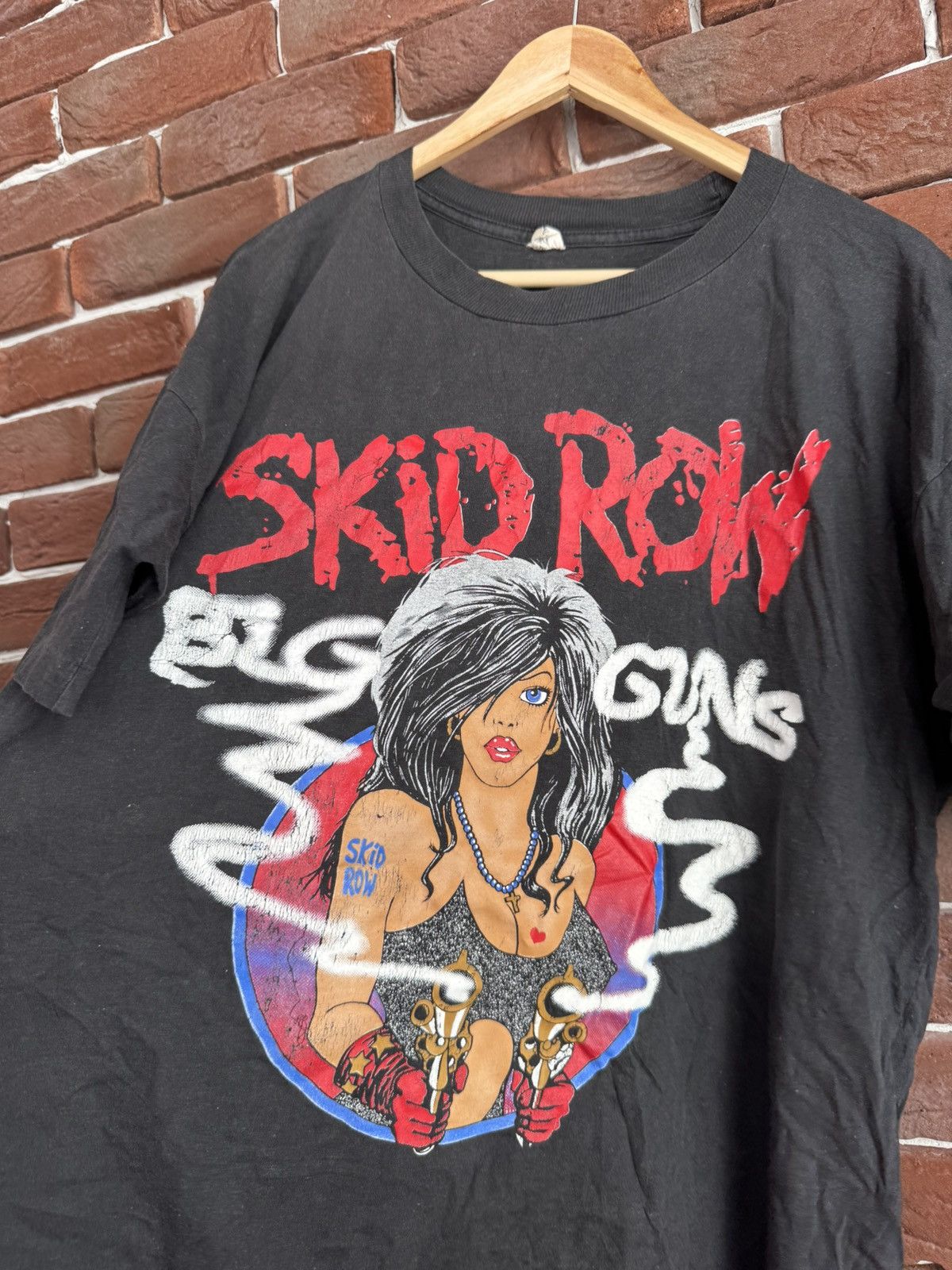Band Tees Rare 80s Skid Row Big Guns Vintage Rock Metal Band Tee Size US XL / EU 56 / 4 - 3 Thumbnail