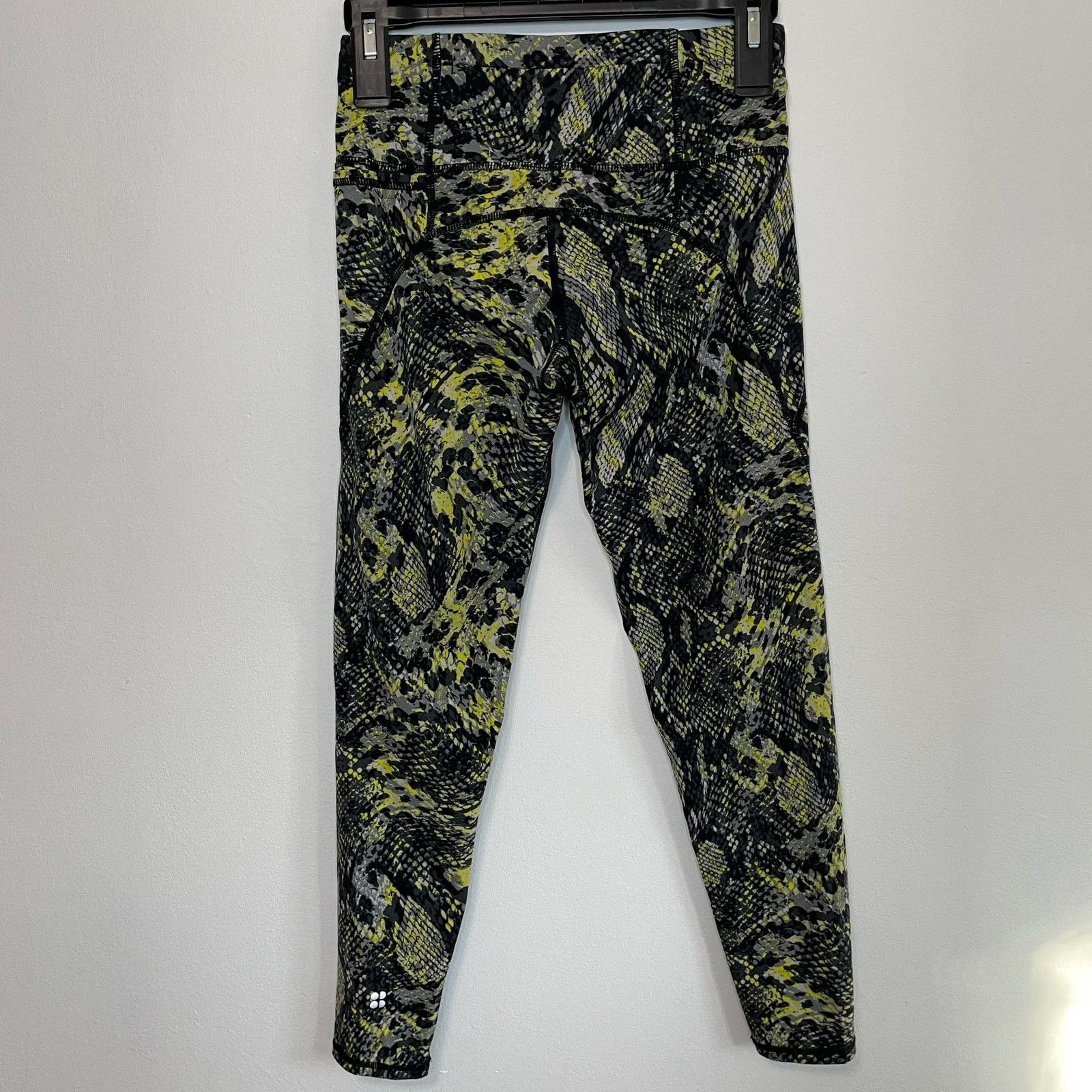 Sweaty Betty Sweaty Betty The Power Leggings XS 7/8 Length Snakeskin Size 26" / US 2 / IT 38 - 3 Thumbnail
