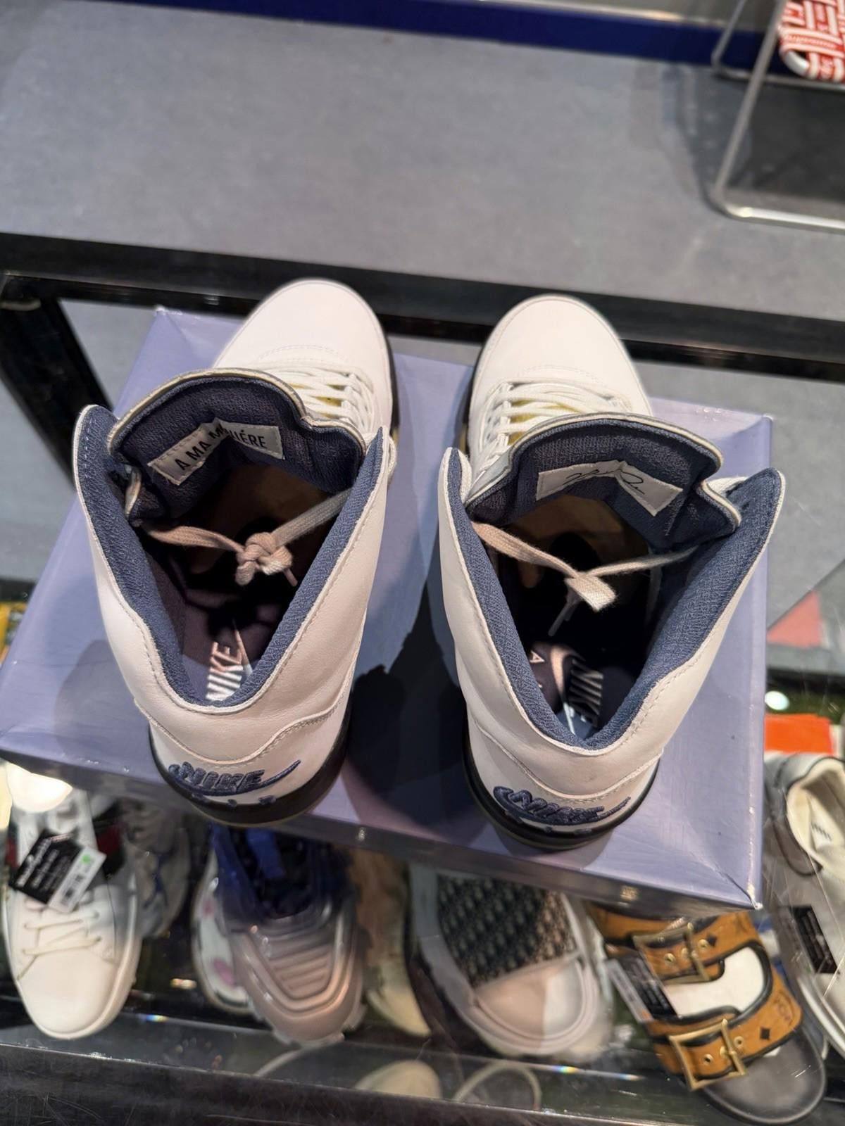 Jordan Brand Jordan 5 Retro A Ma Maniere Dawn (W) Size 10W/8.5M Size US 10 / IT 40 - 12 Thumbnail