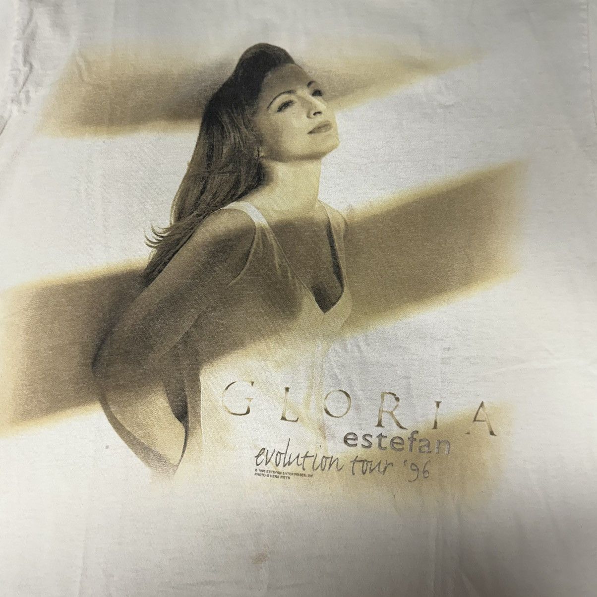 Band Tees × Rap Tees × Vintage VINTAGE GLORIA ESTEFAN TEE WHITE Size US L / EU 52-54 / 3 - 2 Thumbnail