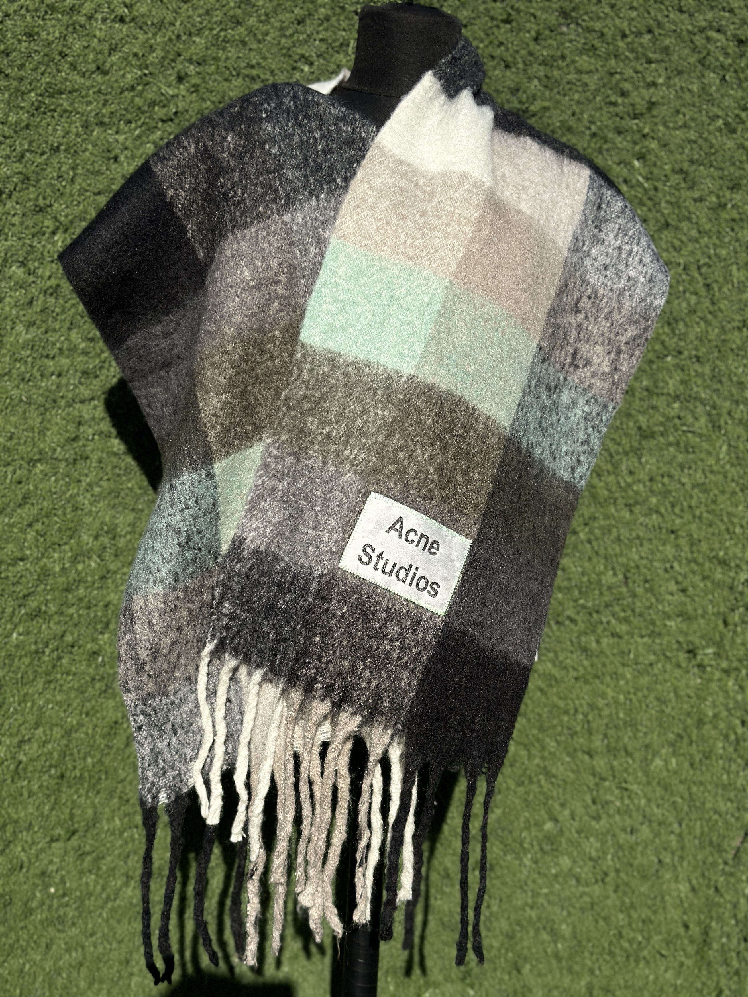Acne Studios Acne Studios Wool Blend Check Scarf Gray Large 250x 35 cm Size ONE SIZE - 2 Thumbnail