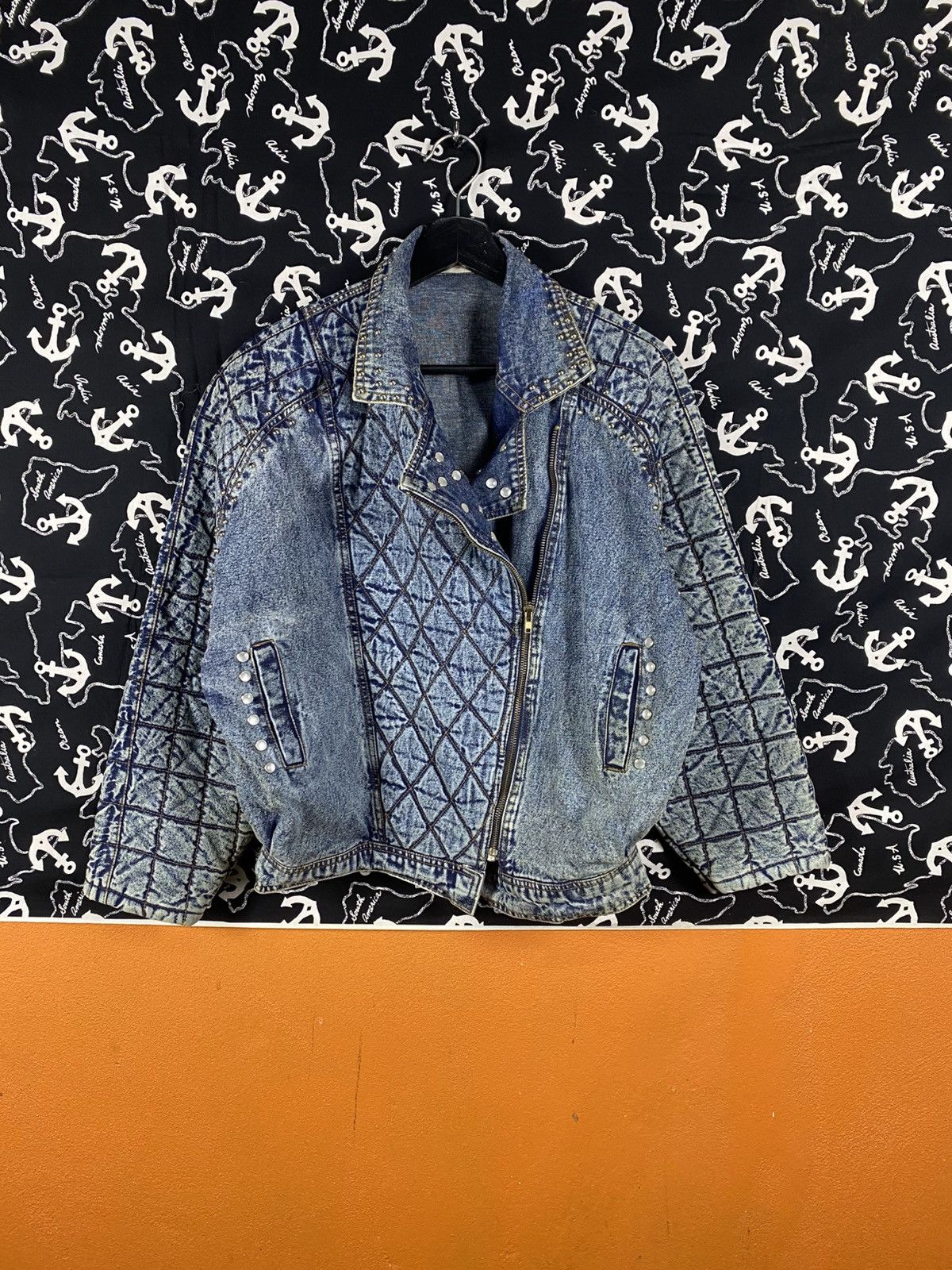 Japanese Brand Vintage Hearty Heart Studded Quilted Denim Jacket Acid Wash Size M / US 6-8 / IT 42-44 - 4 Thumbnail