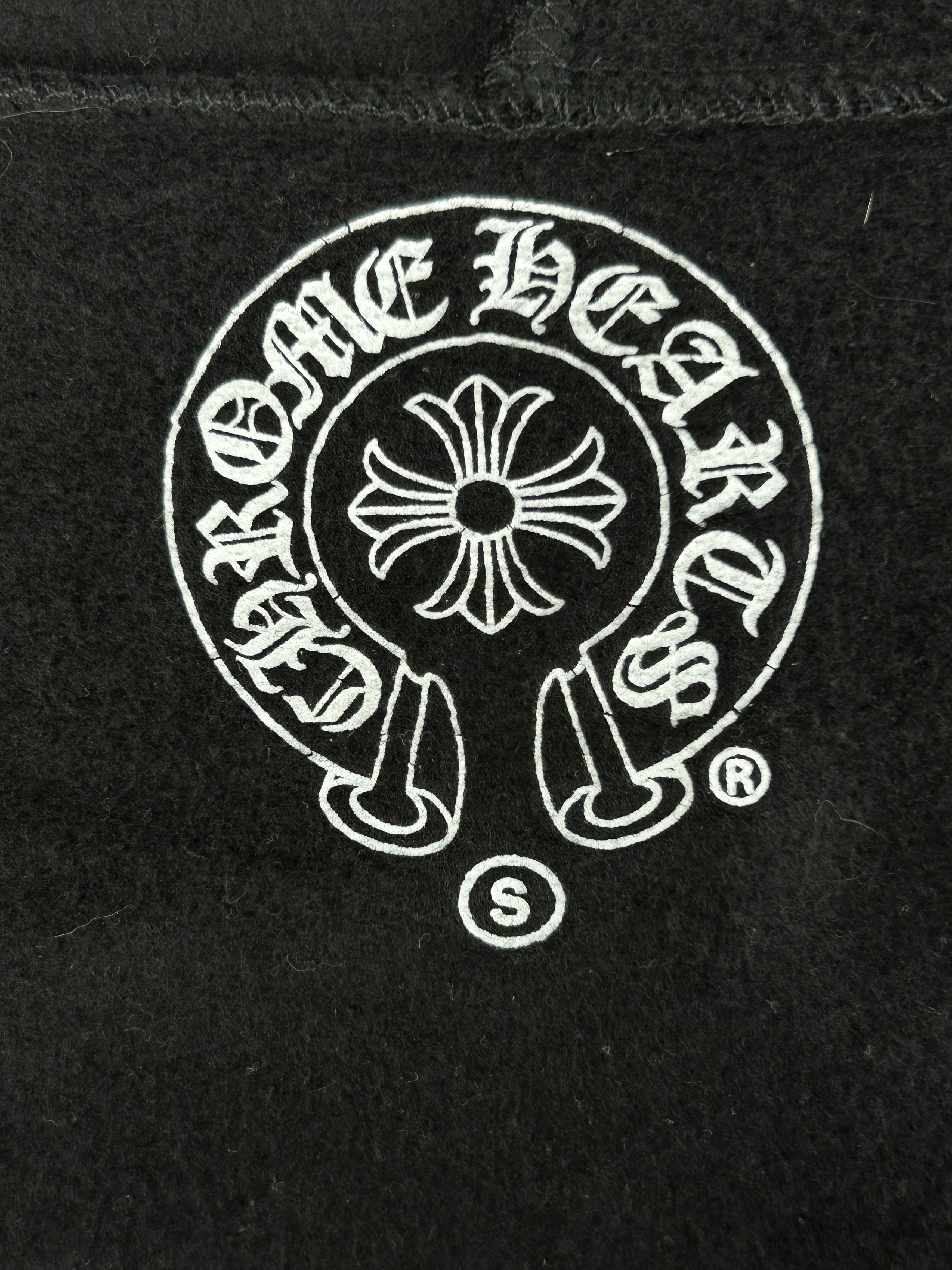 Chrome Hearts Black & Red Cemetery Horseshoe Logo Zip Up Hoodie Size US S / EU 44-46 / 1 - 3 Thumbnail
