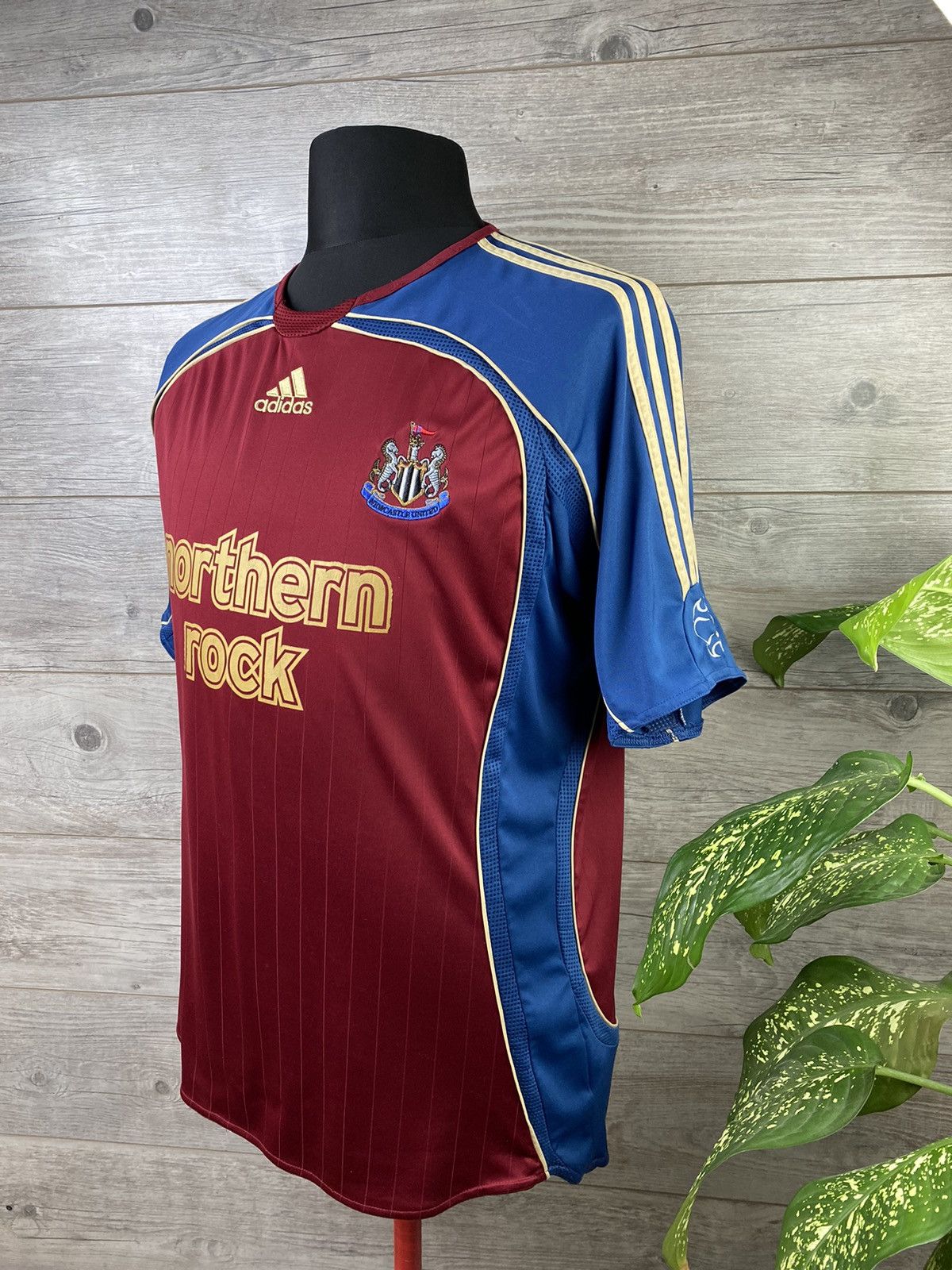 Adidas Adidas Newcastle United Football jersey Size L Temple #9 Size US L / EU 52-54 / 3 - 24 Thumbnail