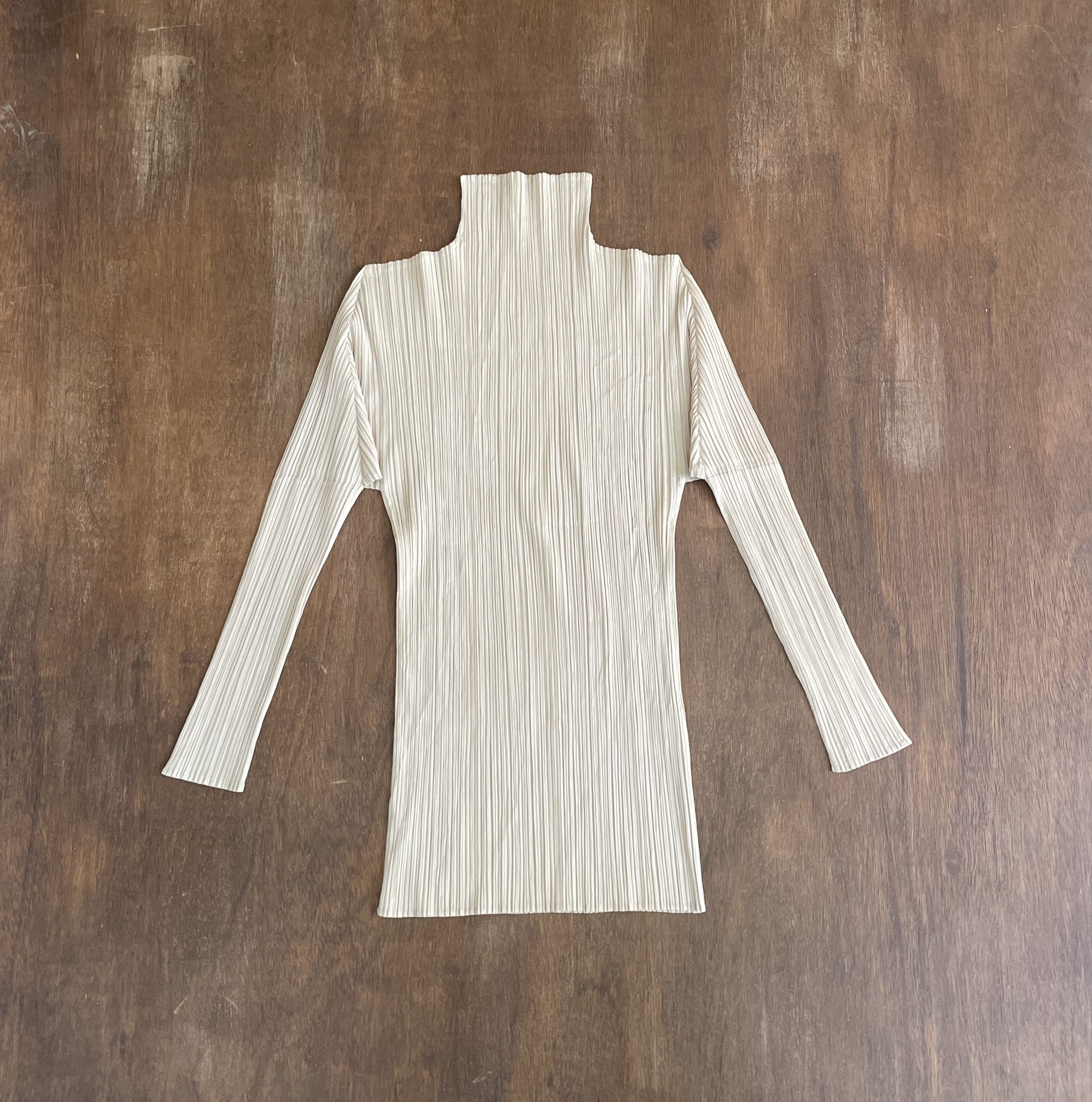 Pleats Please Issey Miyake PLEATS PLEASE ISSEY MIYAKE Vintage tag Turtleneck Top Size S / US 4 / IT 40 - 1 Thumbnail