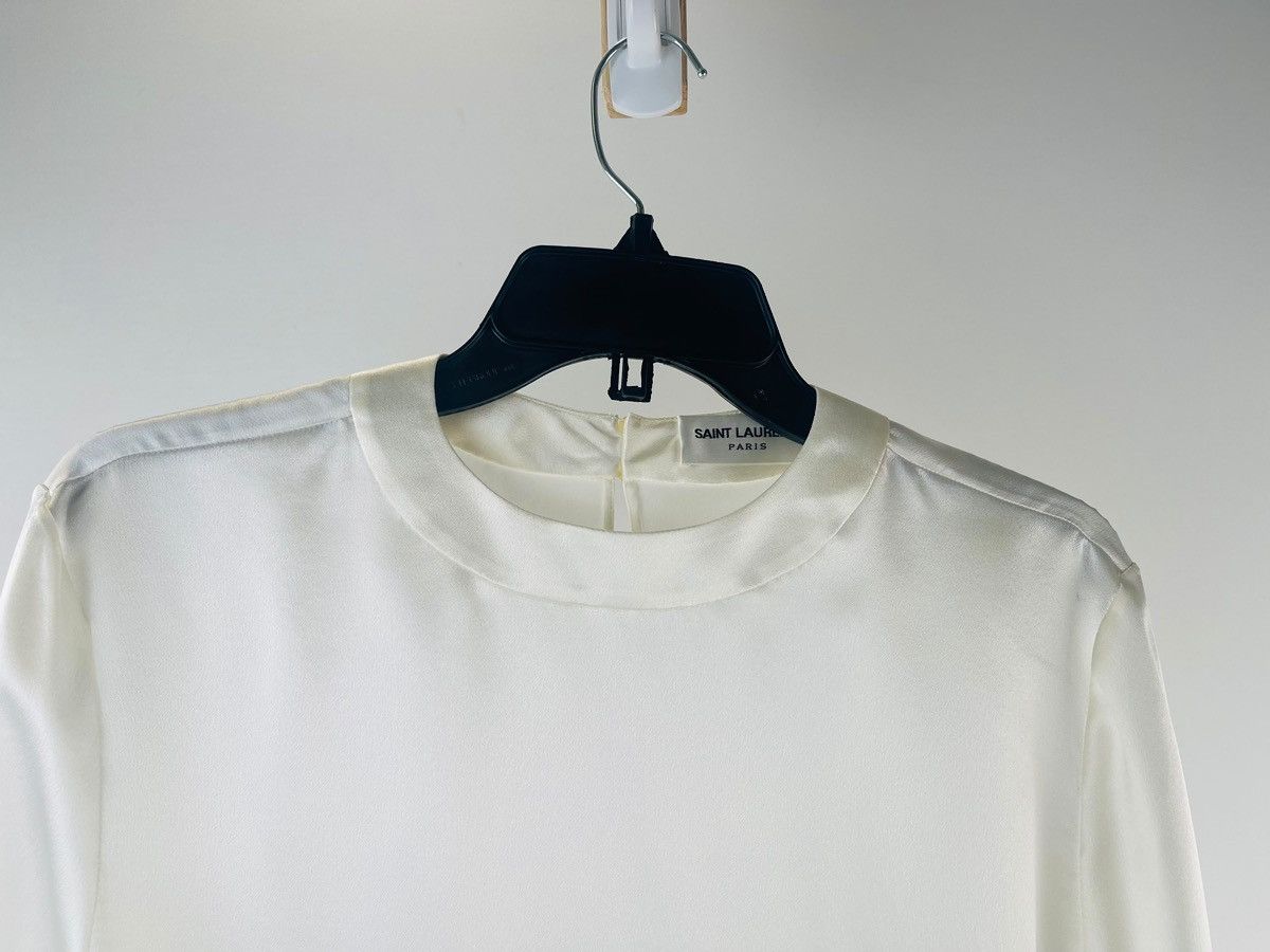 Saint Laurent Paris oc11z0126 771031 T Shirt in Silk satin in White Size US L / EU 52-54 / 3 - 12 Thumbnail