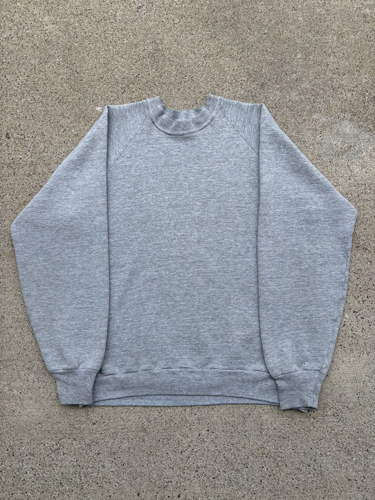 Fruit Of The Loom × Vintage Vintage 1990s BVD Grey Blank Sweatshirt Size L Size US L / EU 52-54 / 3 - 1 Thumbnail