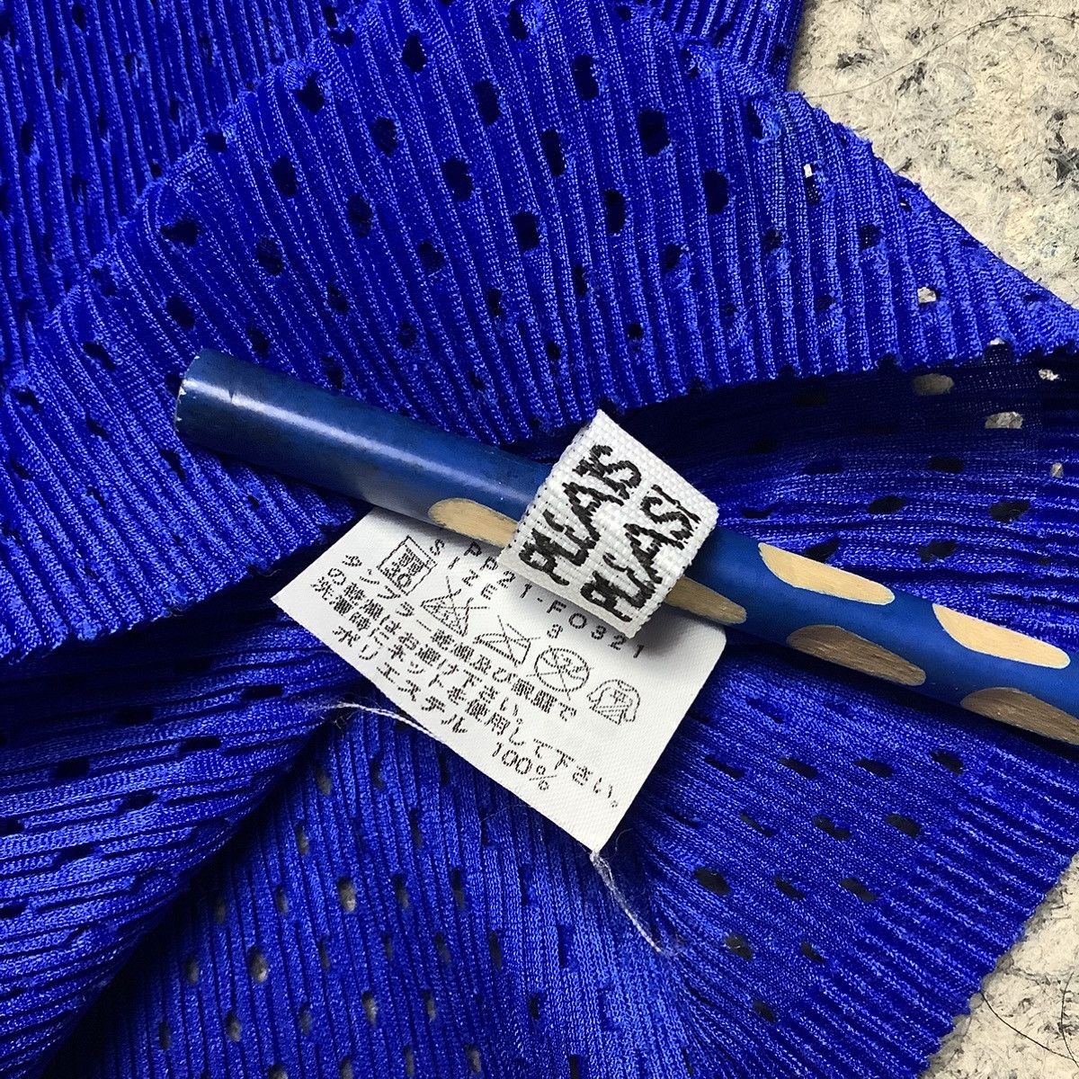 Issey Miyake × Pleats Please Issey Miyake Issey Miyake Pleats Please Crop Top Stylish Size L / US 10 / IT 46 - 6 Thumbnail