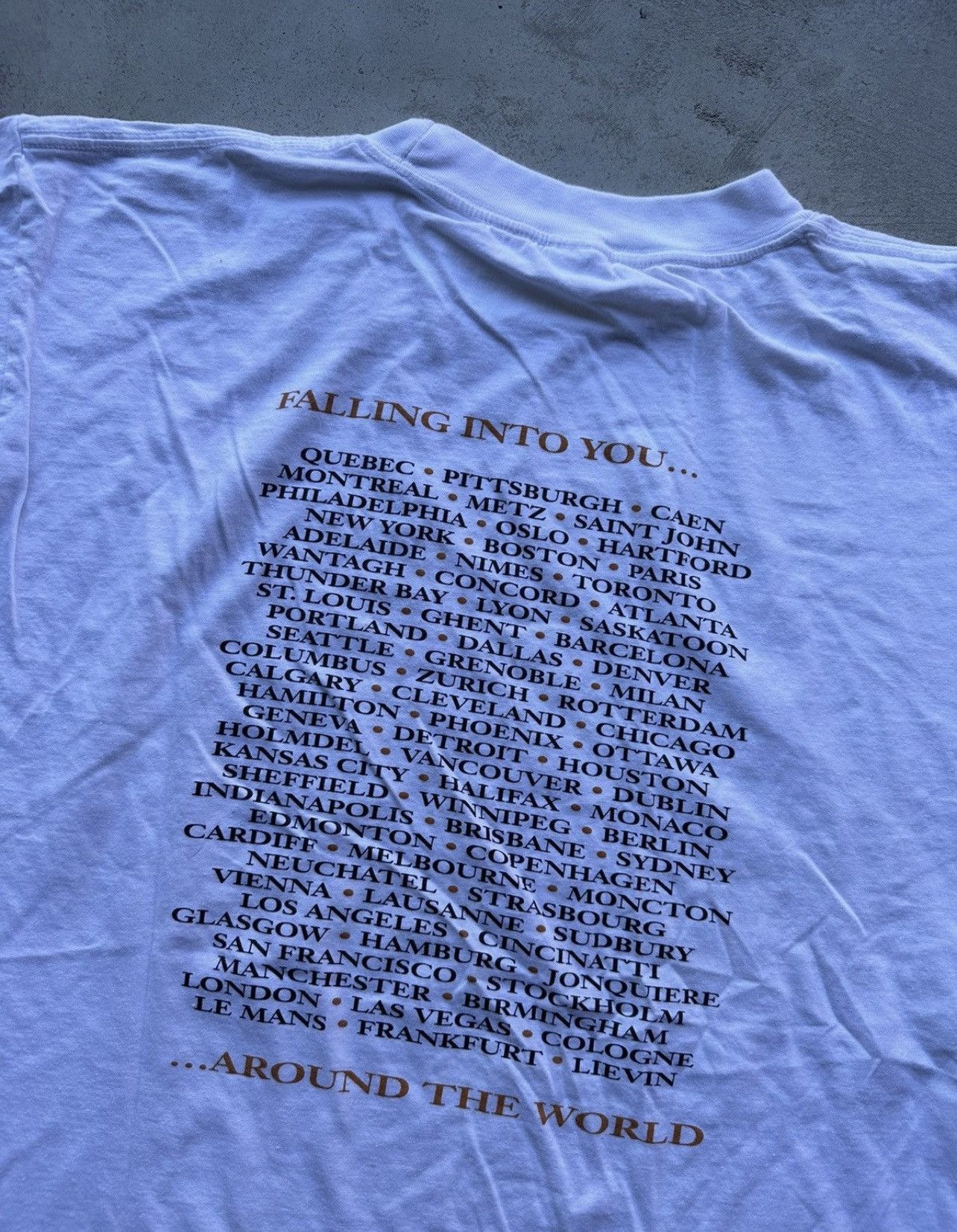 Vintage Vintage Celine Dion Tour T-Shirt Size US XL / EU 56 / 4 - 4 Thumbnail