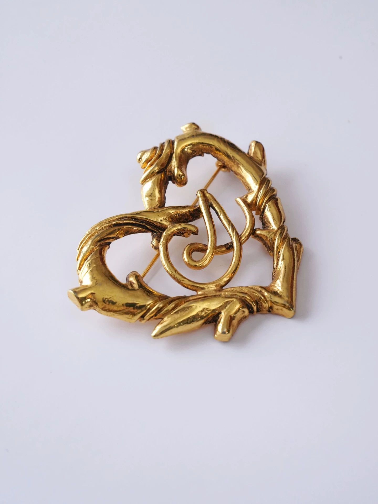 Christian Lacroix Christian Lacroix Vintage Gold Plated Vine Heart Logo Brooch Large Size ONE SIZE - 5 Thumbnail