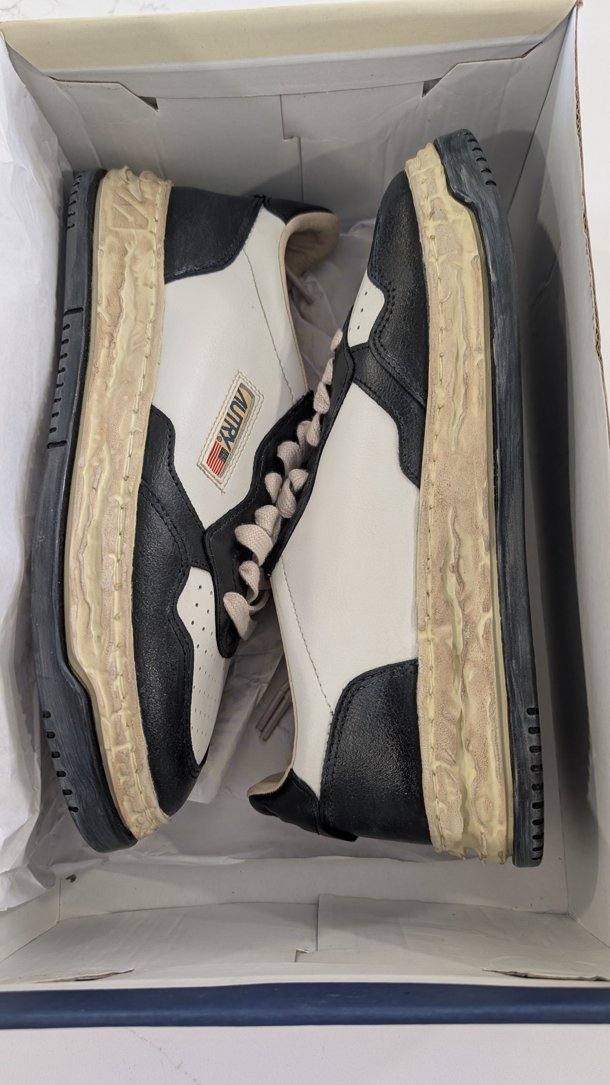 AUTRY Autry x Maison Mihara Yasuhiro Super Vintage Low Sneakers 10 Size US 10 / IT 40 - 13 Thumbnail