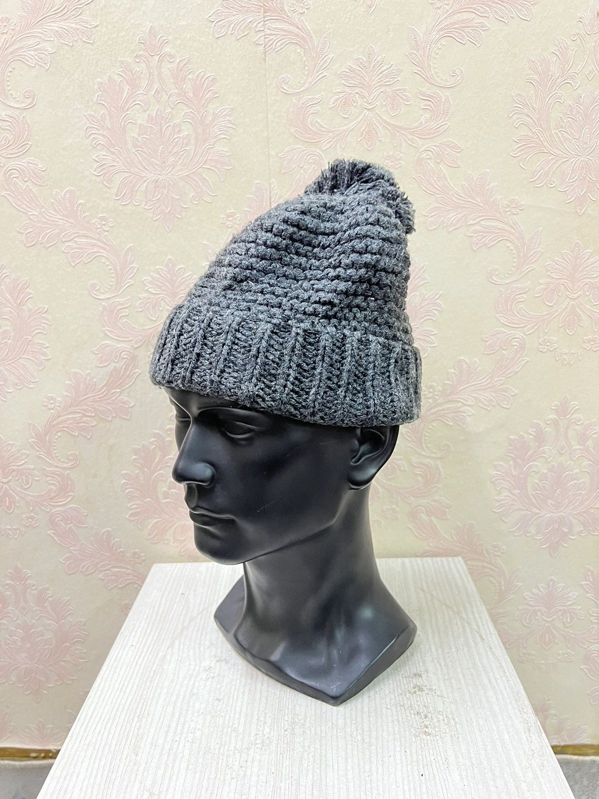 Gap Gap Plain Crochet Beanie Hats Size ONE SIZE - 3 Thumbnail