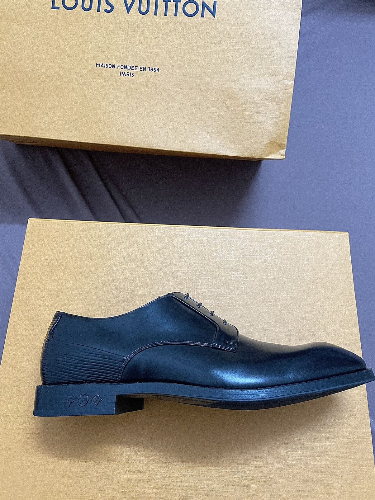 Louis Vuitton Kensington black derby shoes