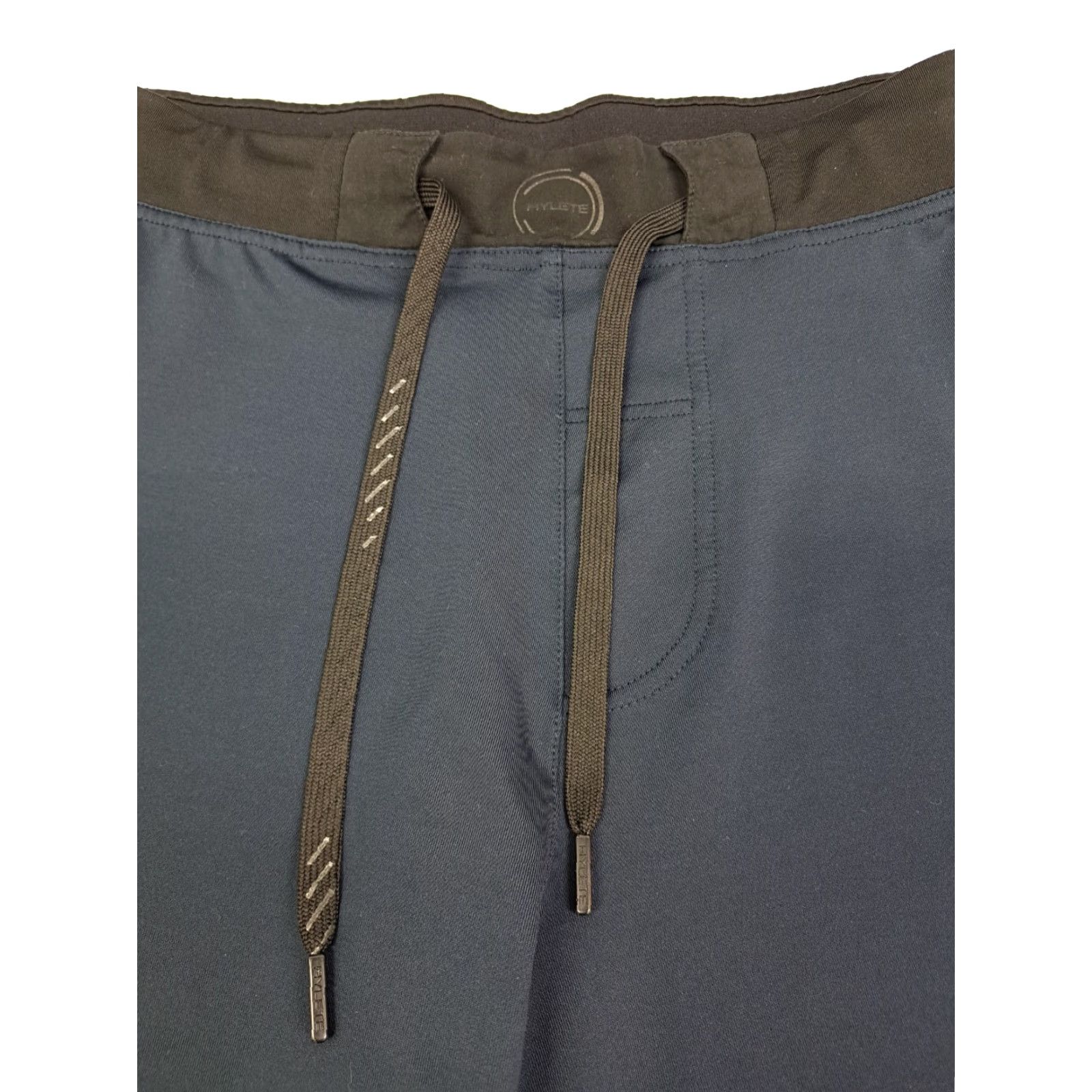 Vintage HYLETE Shorts Mens Blue Athletic Fit Zip Pockets Elastic Waist L 11in Inseam Adjustable Drawstring Pockets Logo gym Workout Size US 33 - 5 Thumbnail