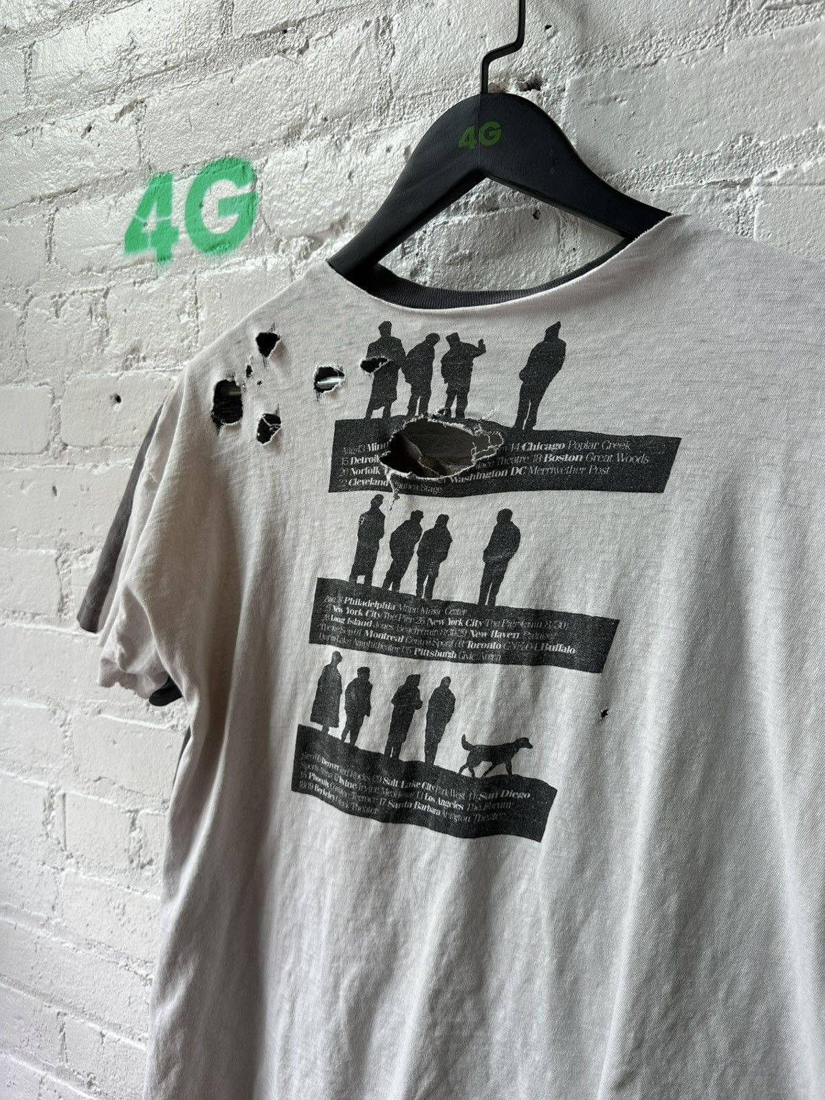 Vintage VINTAGE THRASHED RE-WORKED T SZ M Size US M / EU 48-50 / 2 - 1 Thumbnail