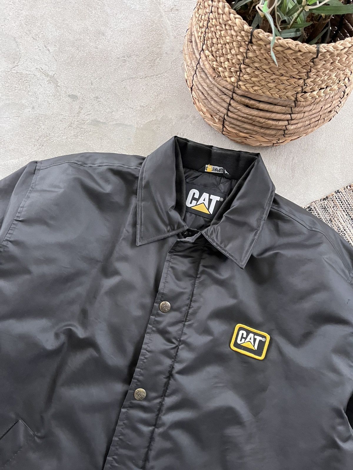 Caterpillar Vintage Caterpillar Black Nylon Y2K Coach Workwear Jacket Size US L / EU 52-54 / 3 - 5 Thumbnail