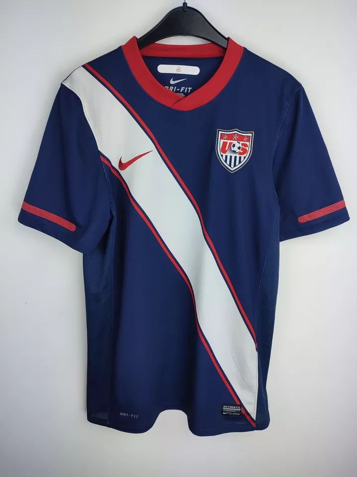 Nike USA 2010-11 Away FOOTBALL Kit SHIRT SOCCER JERSEY Size S Size US S / EU 44-46 / 1 - 8 Thumbnail