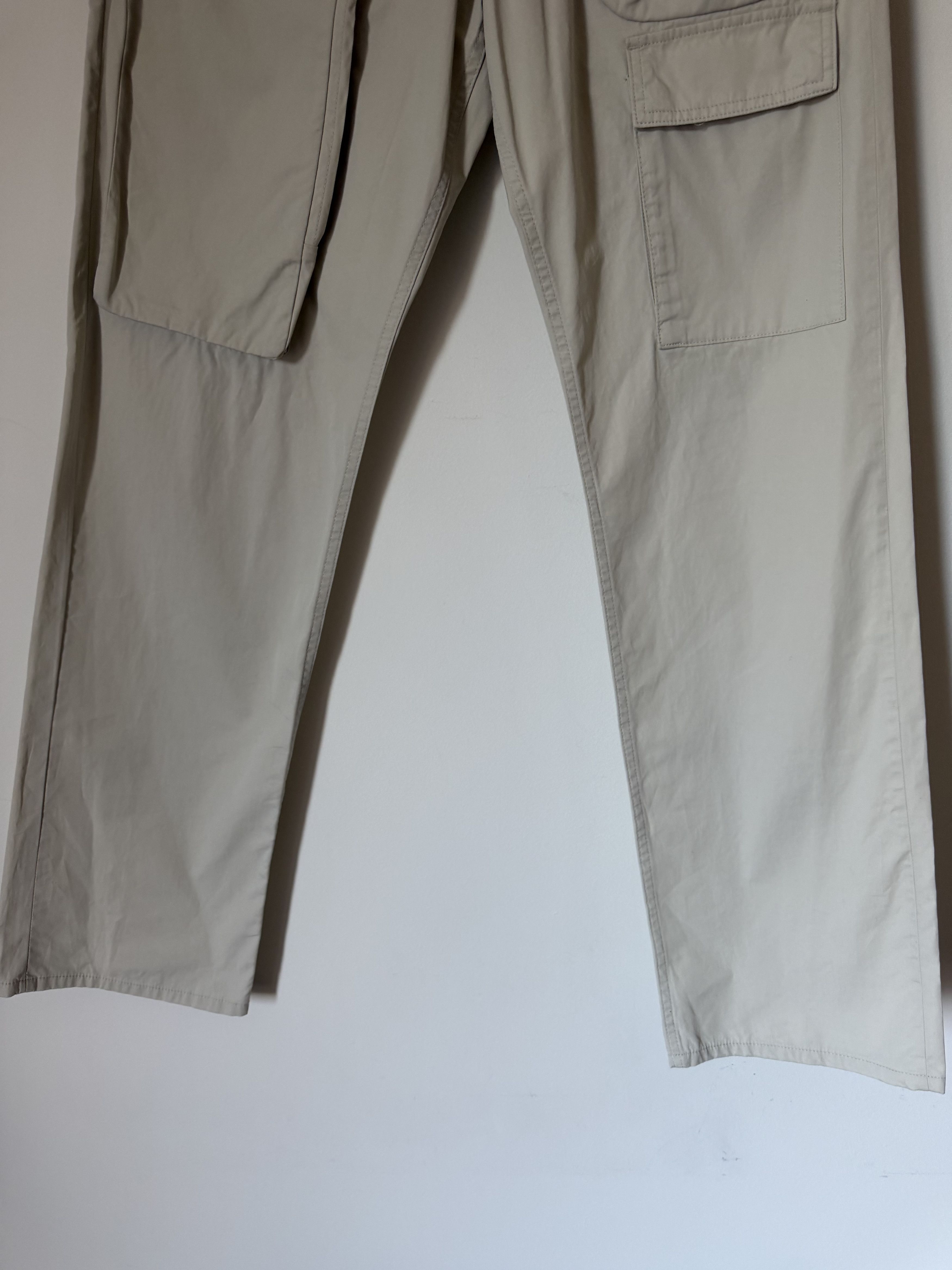 MM6 MM6 Maison Margiela Multi Pocket Cargo Pants in Stone Size US 33 - 3 Thumbnail