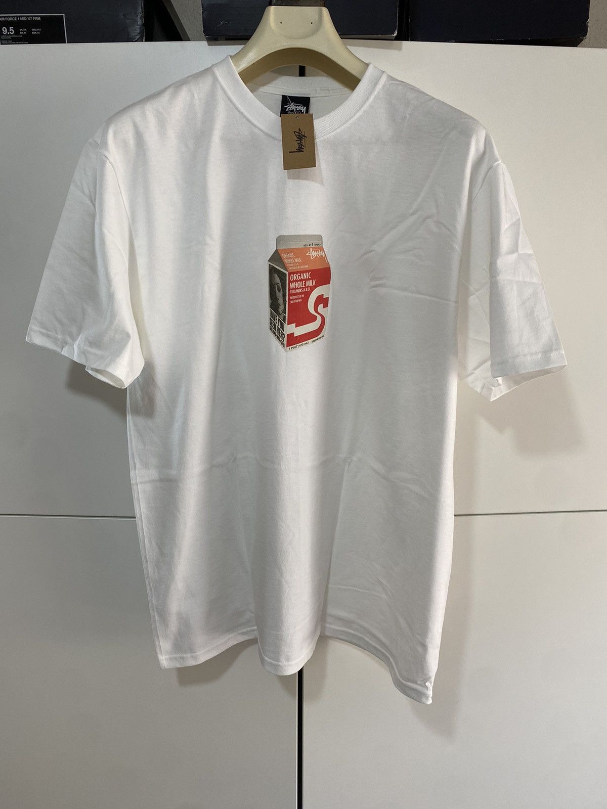 Stussy Stüssy Carton T-shirt, L, white, with print, new with tag Size US L / EU 52-54 / 3 - 2 Thumbnail