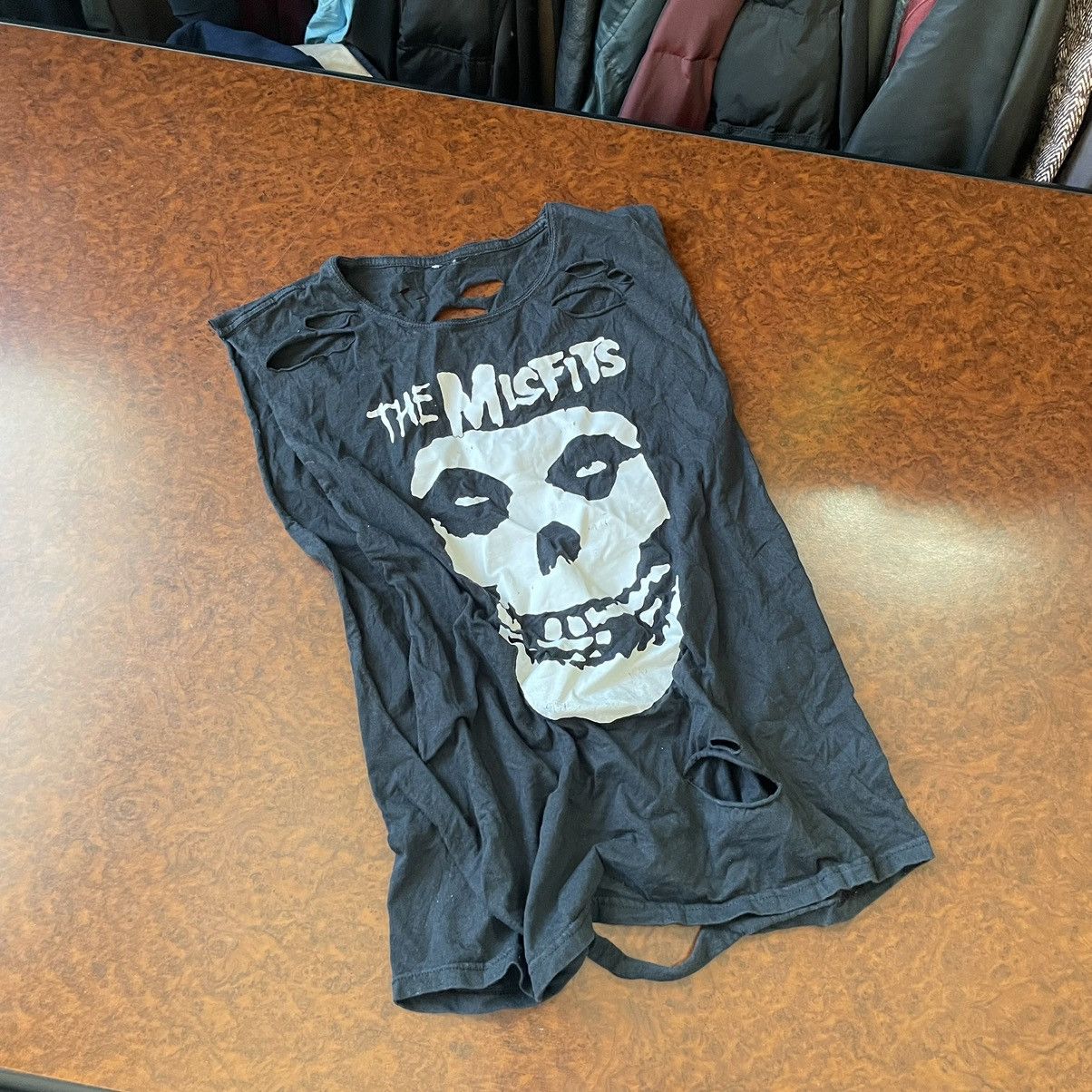 Misfits Misfits Tee black shirt trash distressed punk vintage rock Size US M / EU 48-50 / 2 - 1 Thumbnail