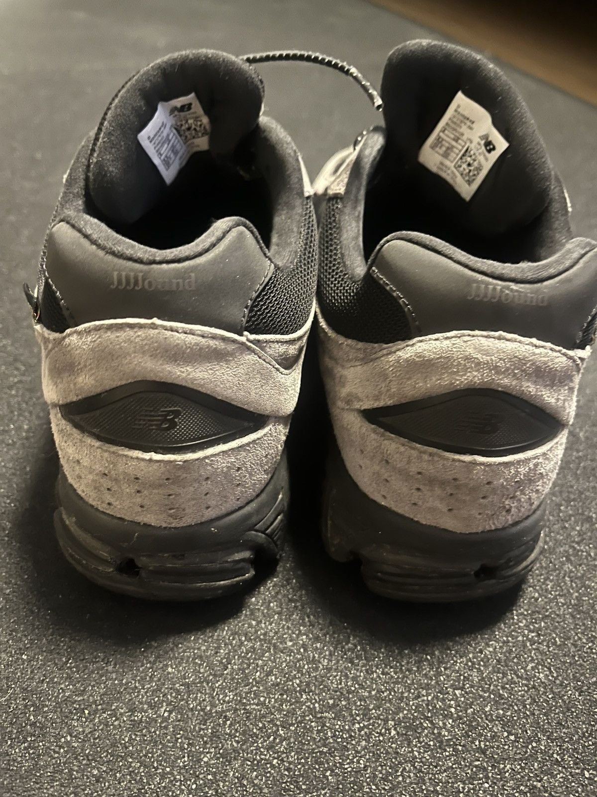 JJJJound × New Balance NEW BALANCE 2002R GORE-TEX JJJJOUND CHARCOAL Size US 9 / EU 42 - 4 Thumbnail
