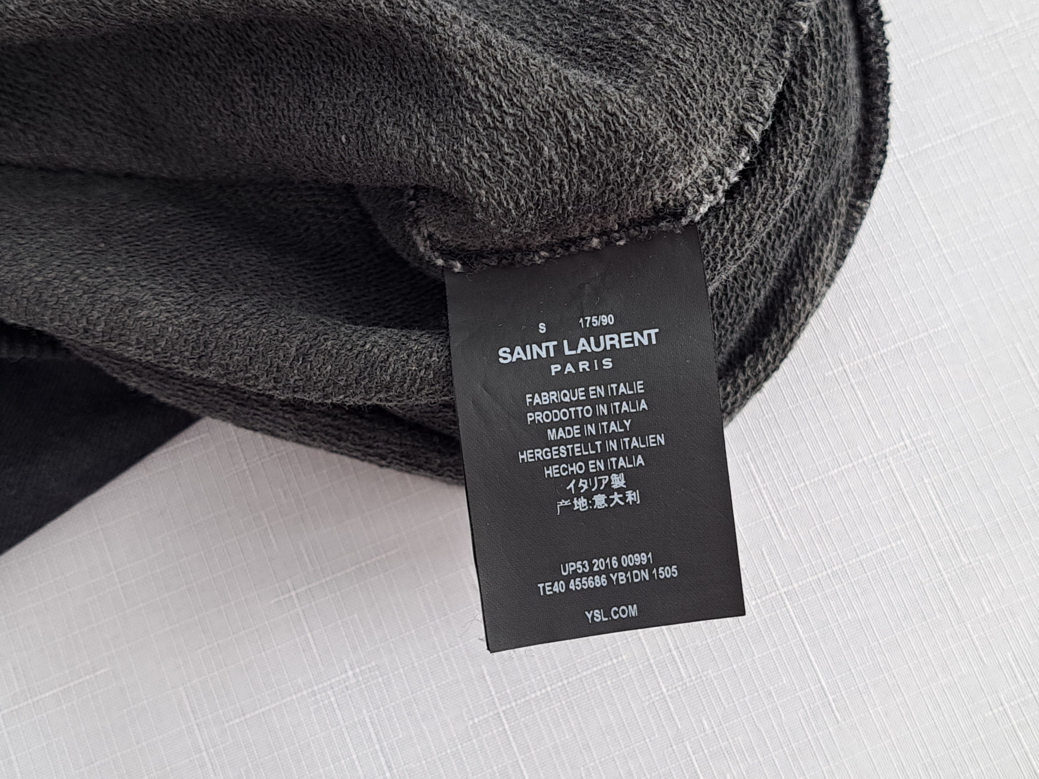 Saint Laurent Paris Saint Laurent Paris camo star crew sweatshirt. Size S Size US S / EU 44-46 / 1 - 11 Thumbnail