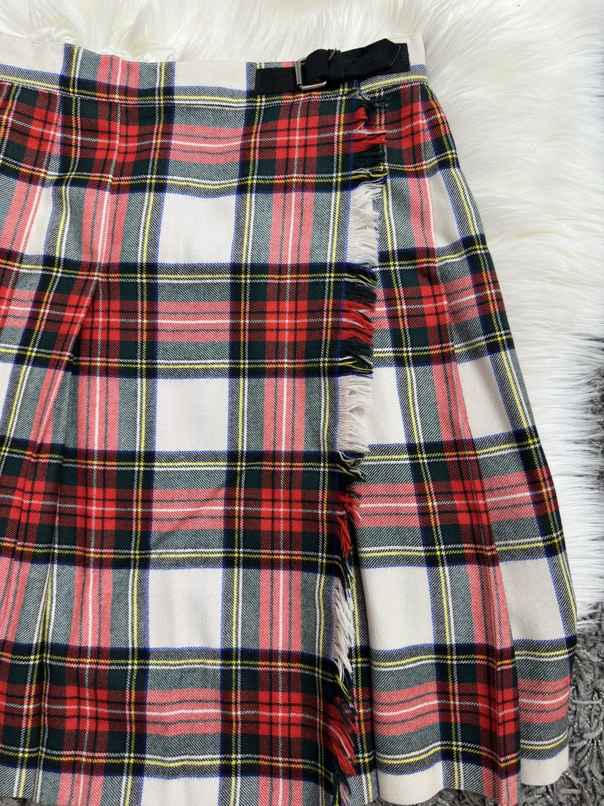 Designer Bally plaid skirt Size M / US 6-8 / IT 42-44 - 2 Thumbnail