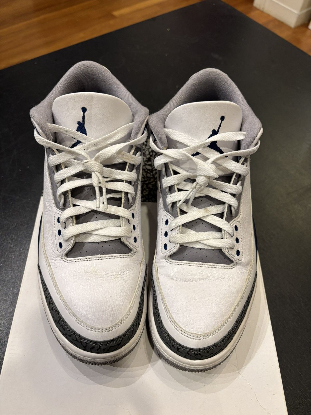 Jordan Brand Jordan 3 Retro ‘Midnight Navy’ Size US 10.5 / EU 43-44 - 4 Thumbnail