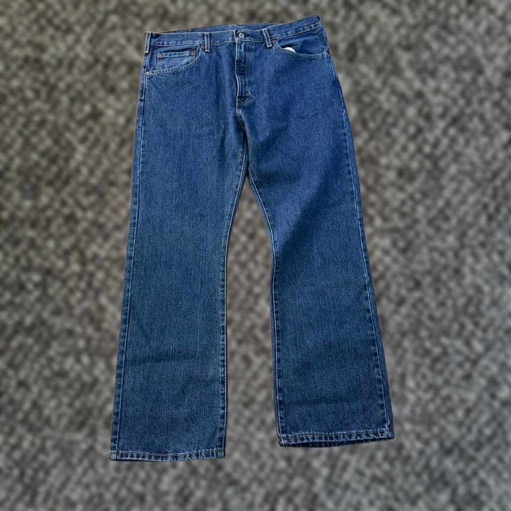 Levi's Levi's 517 Bootcut Jeans Mens 38x32 Blue Denim Pants Cowboy western Slim Regular Fit 5-Pocket USA Leather Logo Bag Closure Zip Belt Loops Distressed Size US 38 / EU 54 - 1 Thumbnail