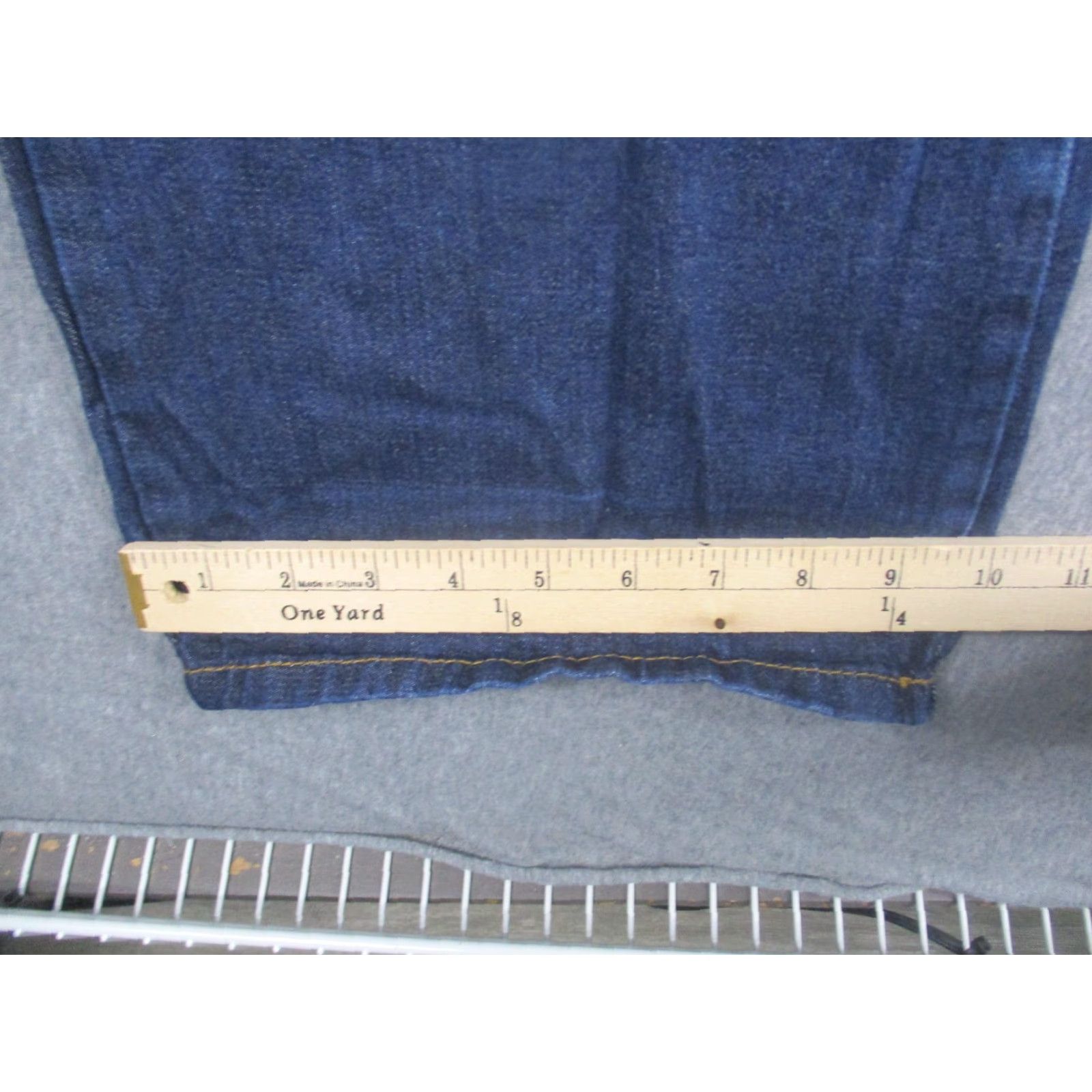 Ecko Unltd. VINTAGE Ecko Unltd Jeans Mens 38x34 Blue Denim Relaxed Fit Straight Leg Jeans Mens 38/34 Dark Blue Denim with Contrast Stitching Size US 38 / EU 54 - 6 Thumbnail