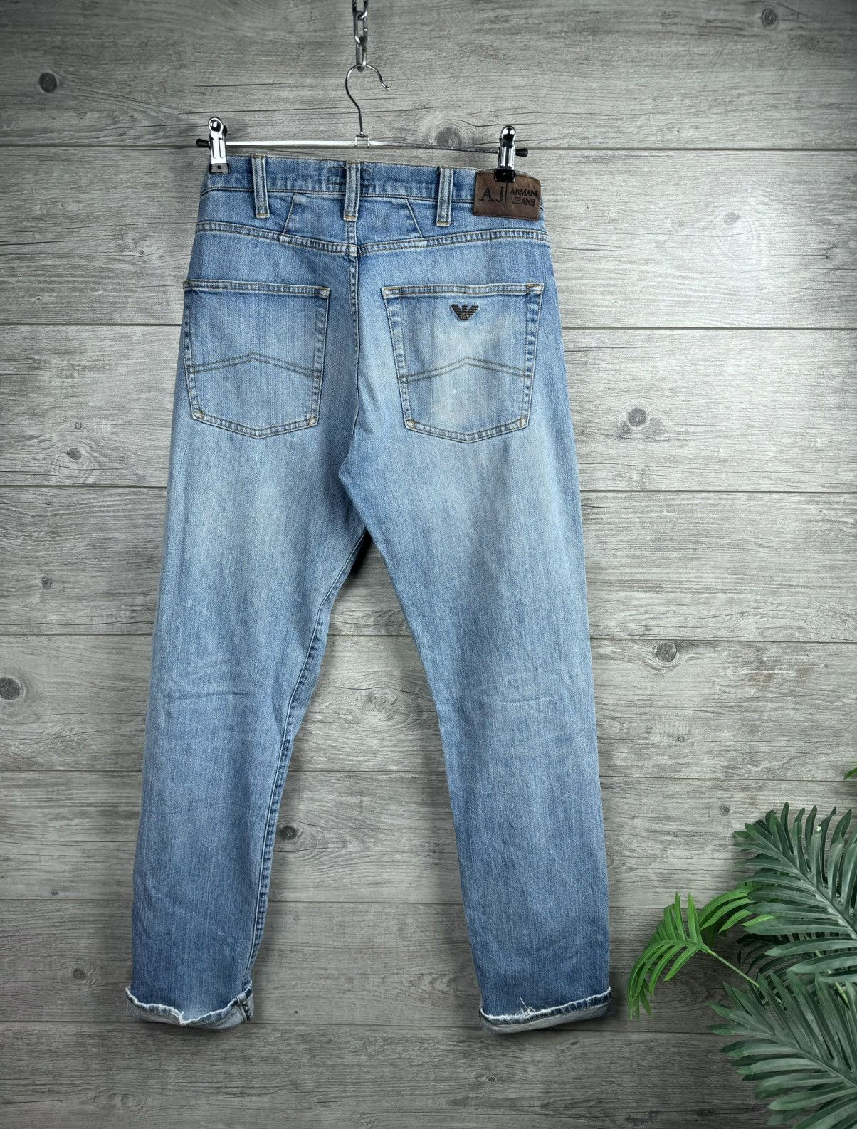 Armani × Japanese Brand × Vintage ARMANI JEANS METAL LOGO VINTAGE HYPE JAPANESE STYLE SIZE 32 Size US 32 / EU 48 - 1 Thumbnail