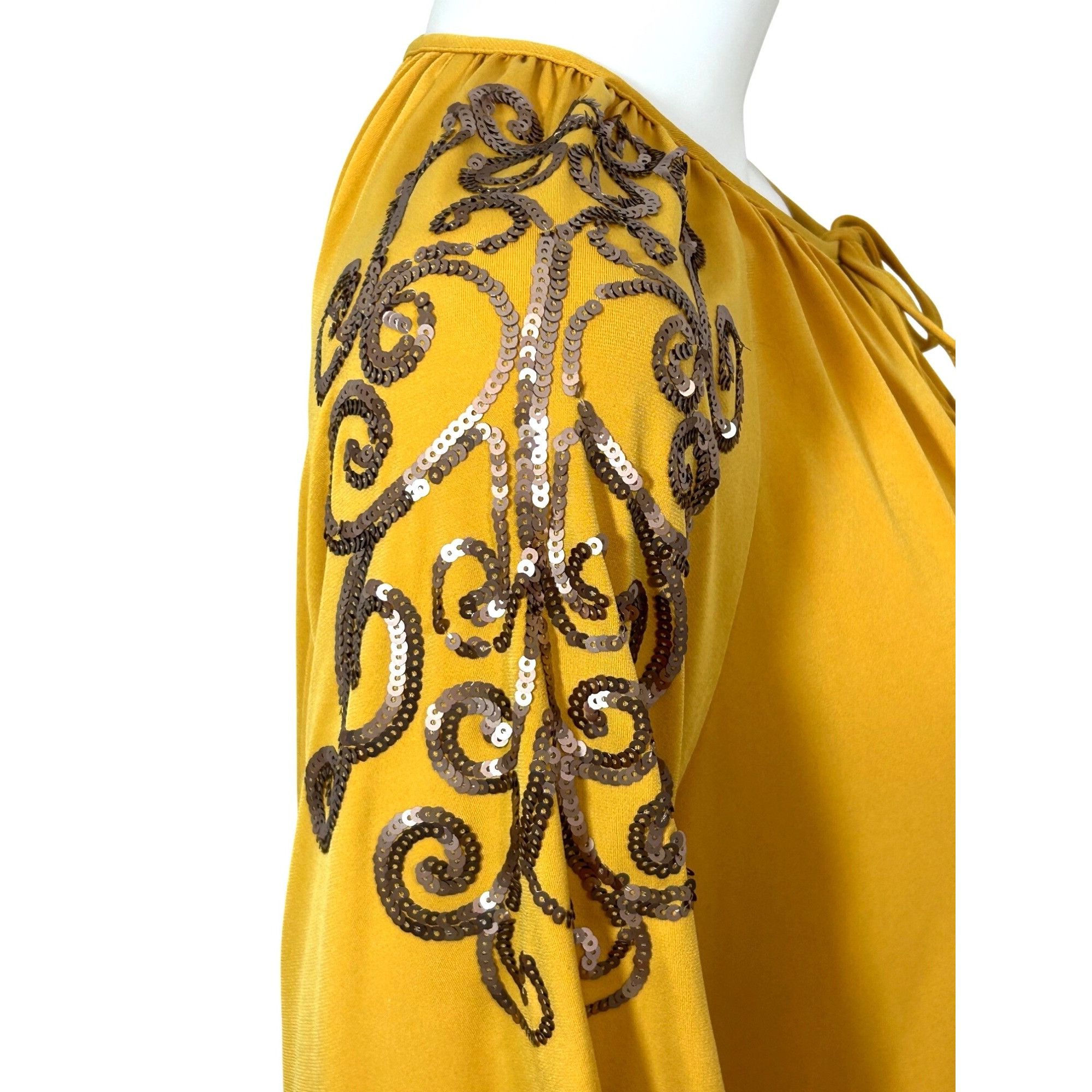 Other Susan Graver Tunic Top Yellow XL Sequined Shoulders Round Ne Size XL / US 12-14 / IT 48-50 - 14 Thumbnail