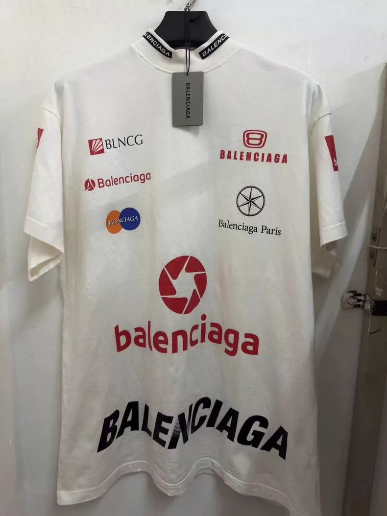 Balenciaga Balenciaga Full Print Short Sleeve Size US M / EU 48-50 / 2 - 1 Thumbnail