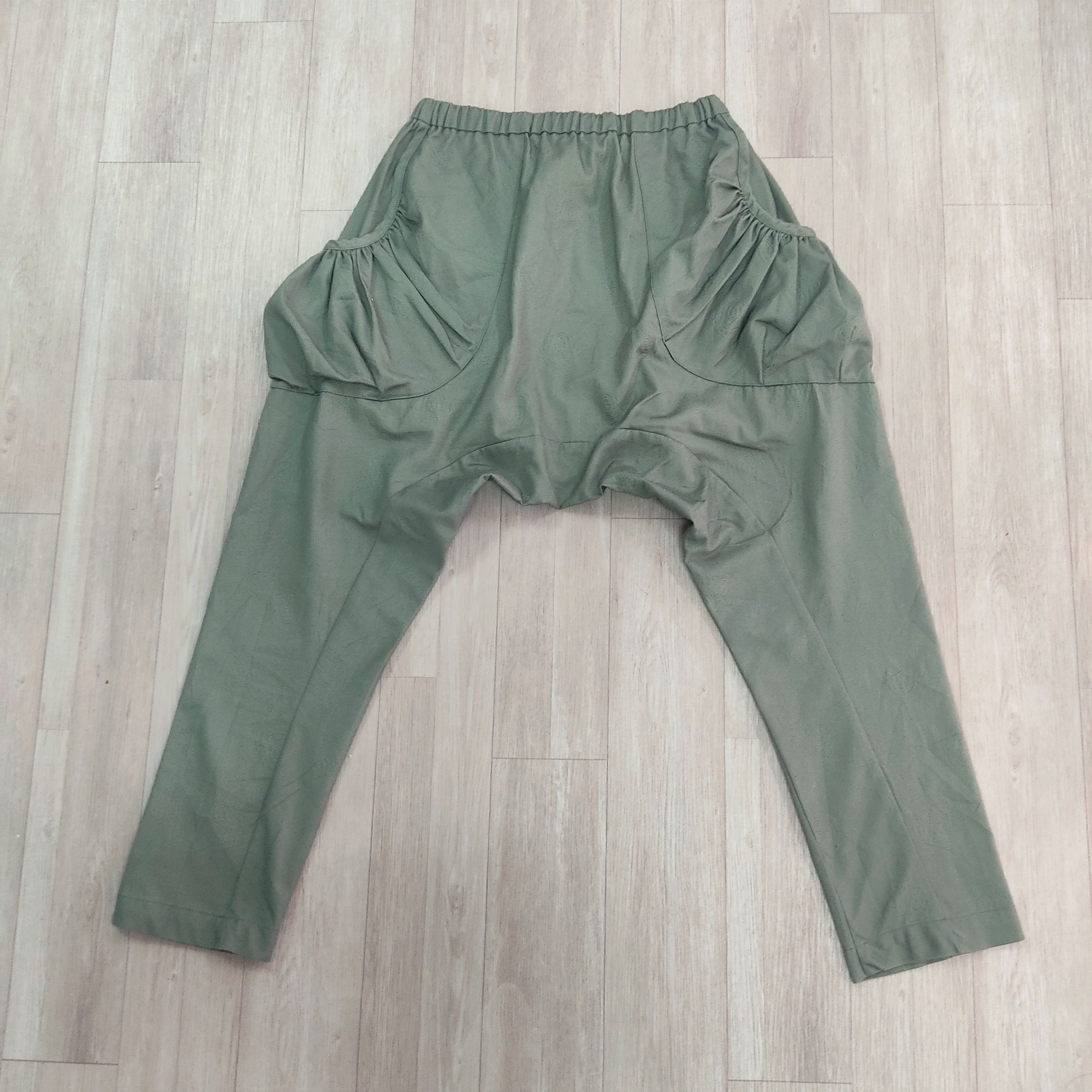 Issey Miyake NÉ-NET AOP Monkeys Jacquard Drop-Crotch Harem Pants Size 27" / US 4 / IT 40 - 11 Thumbnail