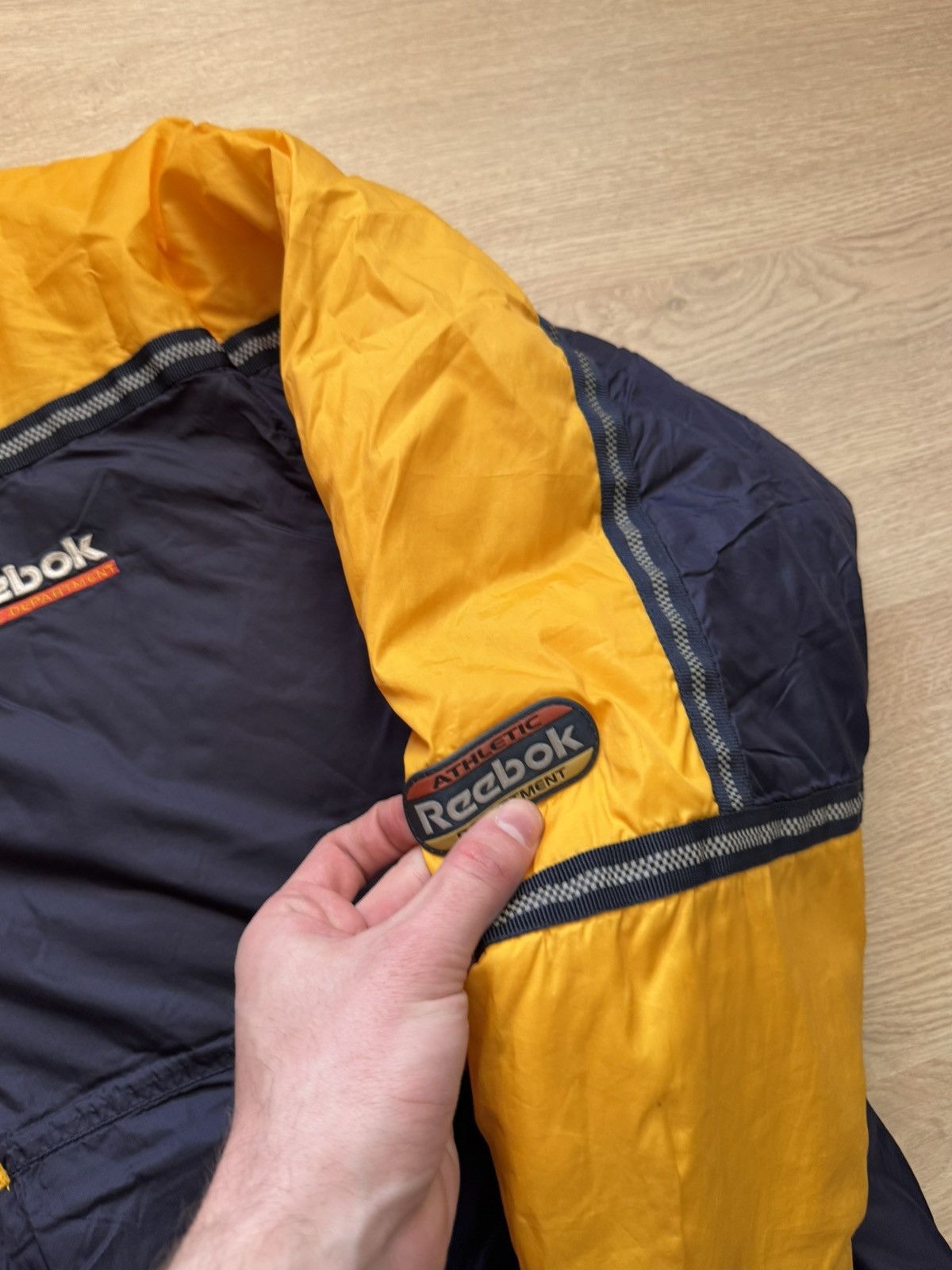 Reebok Vintage 90’s Reebok y2k Nylon Japanese Anorak Jacket Size US L / EU 52-54 / 3 - 3 Thumbnail