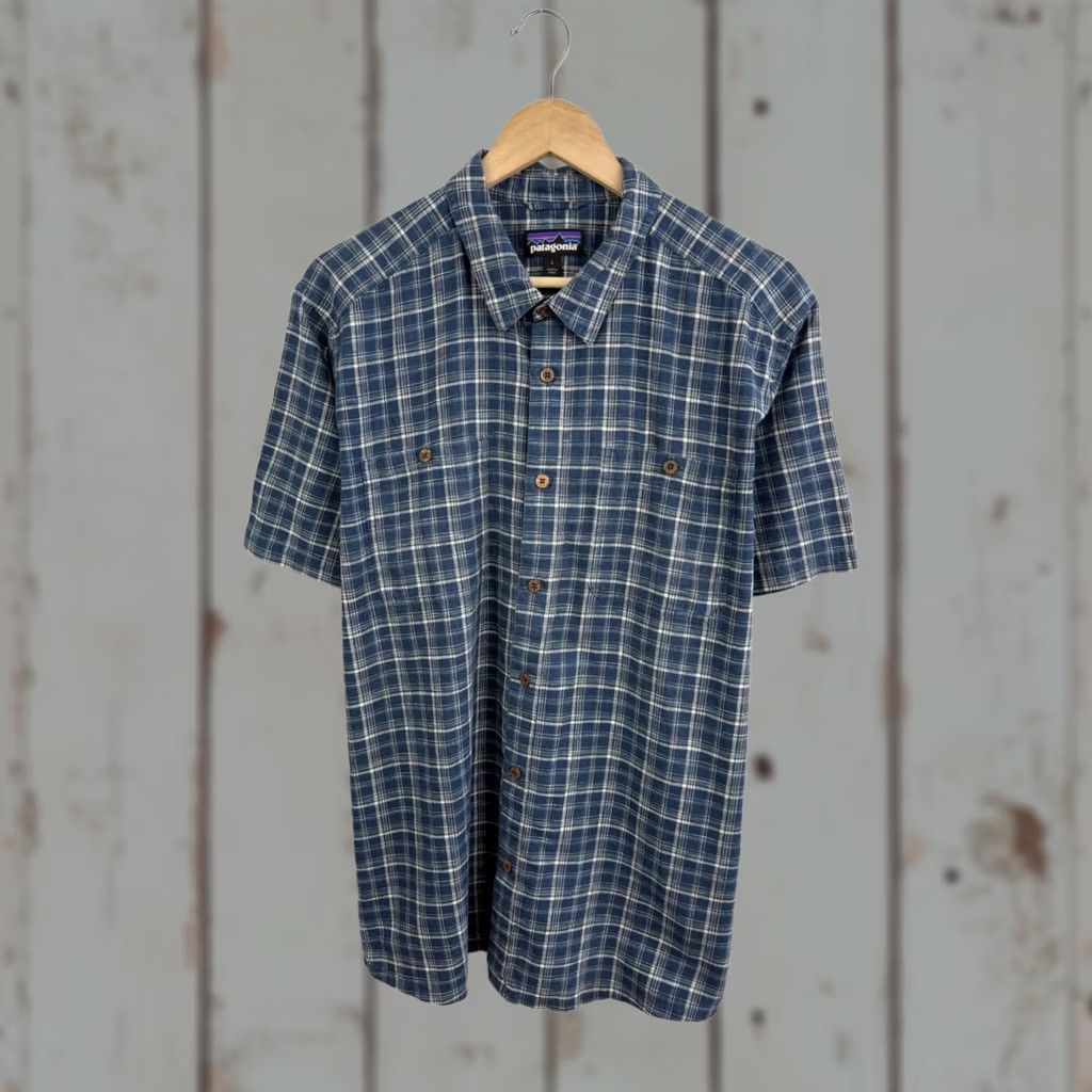 Patagonia VINTAGE Patagonia Shirt Men L Hawaiian Pataloha Hemp Blue Hawaiian 90s Size US L / EU 52-54 / 3 - 1 Thumbnail