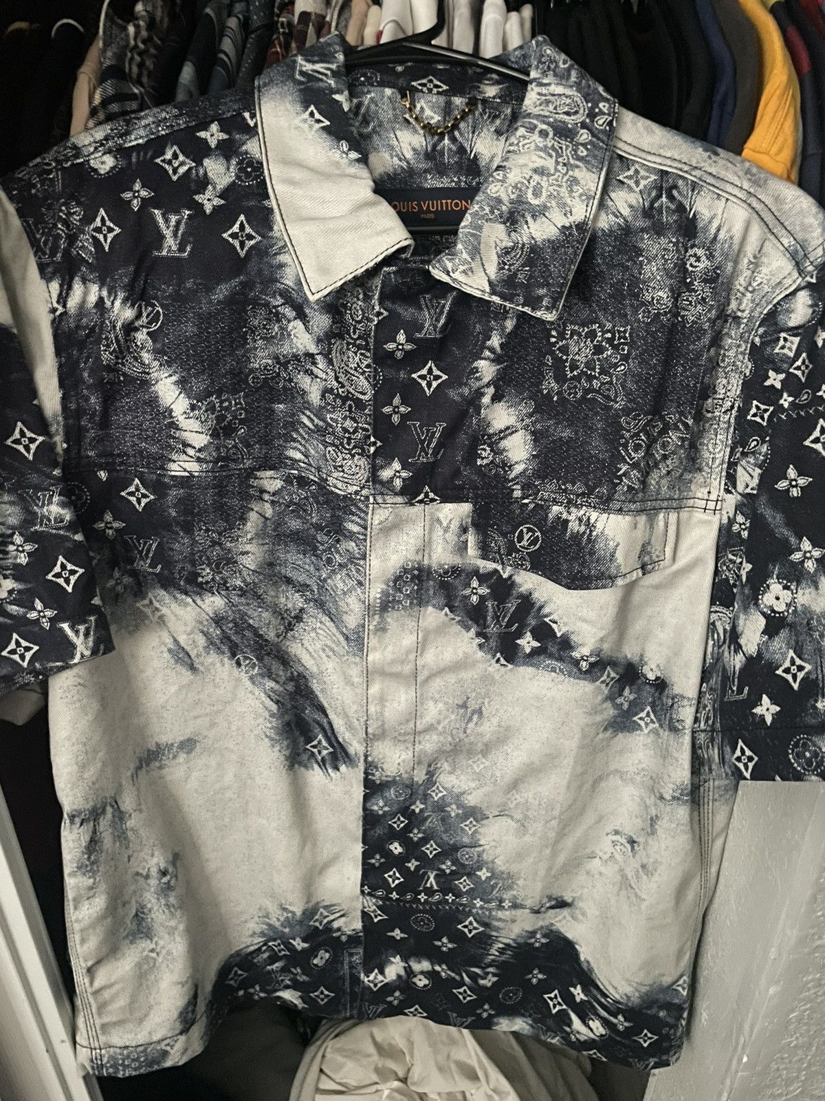 Louis Vuitton Louis Vuitton Bandana Shirt Size US M / EU 48-50 / 2 - 1 Thumbnail