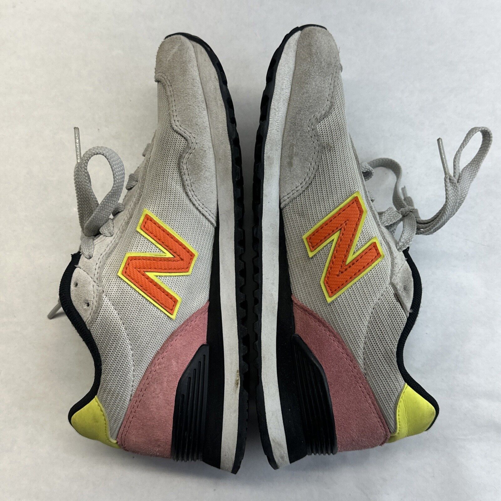 New Balance New Balance 515 V3 Nimbus Cloud Poppy Athletic Shoes size 7 Size US 6 / IT 36 - 8 Thumbnail