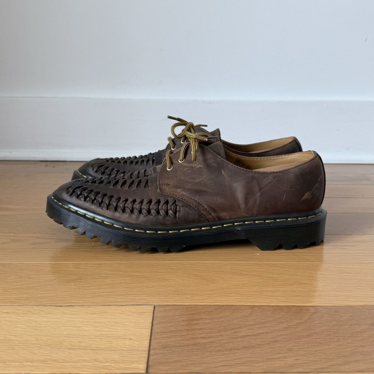Dr. Martens Dr. Martens Ezra 3-Eye Distressed Woven Leather Oxford US 12 Size US 12 / EU 45 - 1 Thumbnail