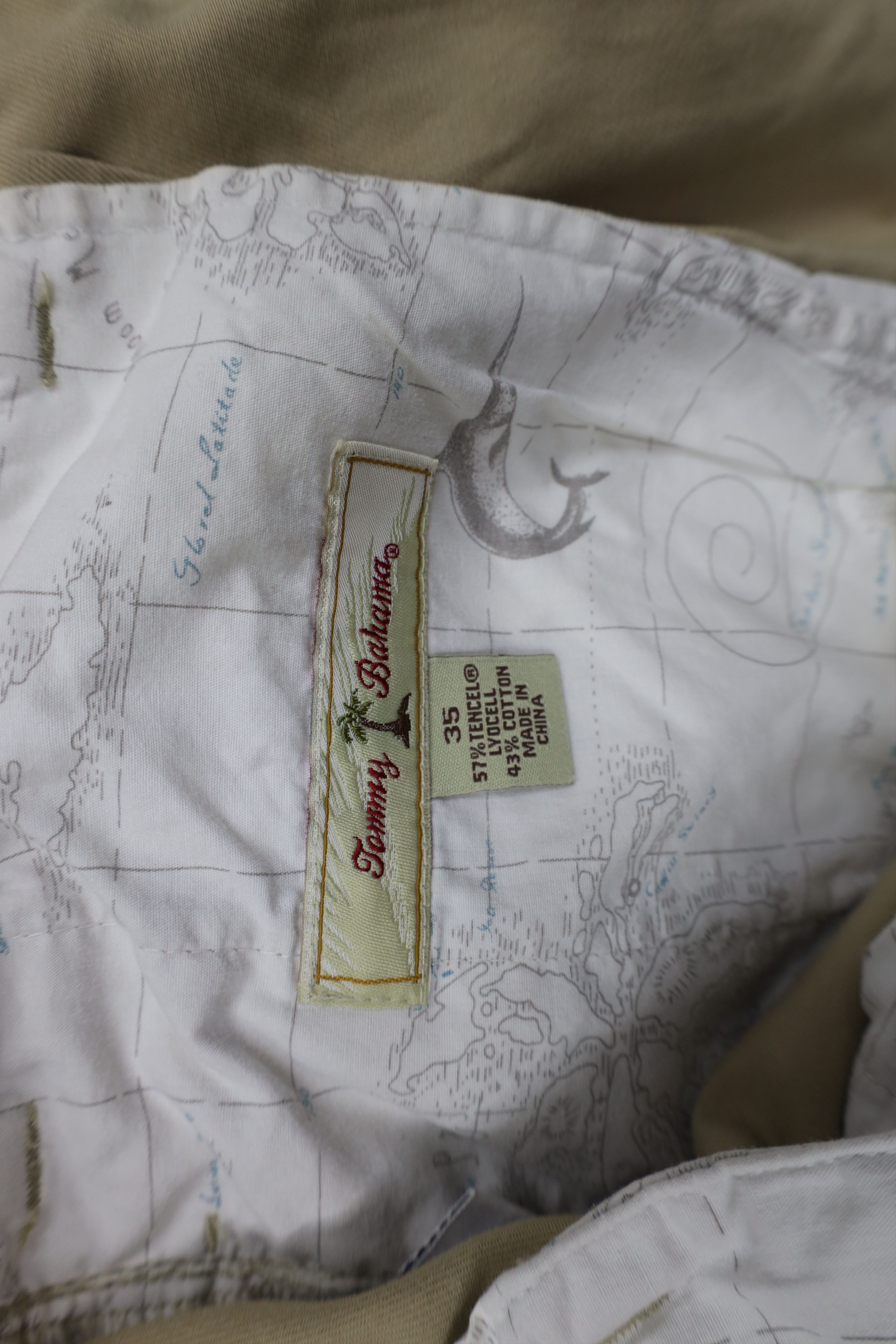 Tommy Bahama × Vintage Vintage 90s Tommy Bahama Above Knee Golf Chino Shorts Size US 35 - 9 Thumbnail