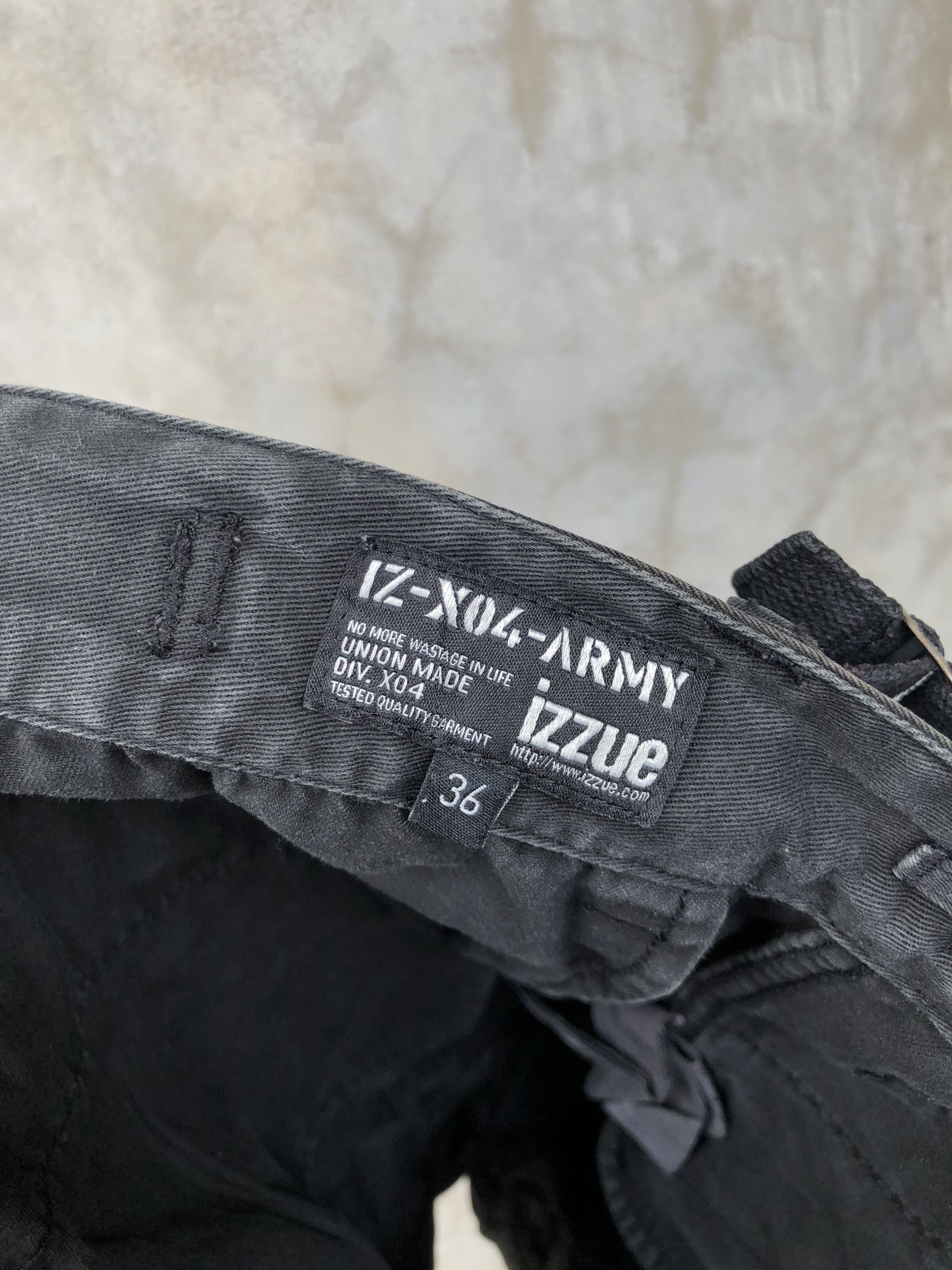 Japanese Brand × izzue Izzue IX-X04 Army patchwork cargo short pants Size US 36 / EU 52 - 12 Thumbnail
